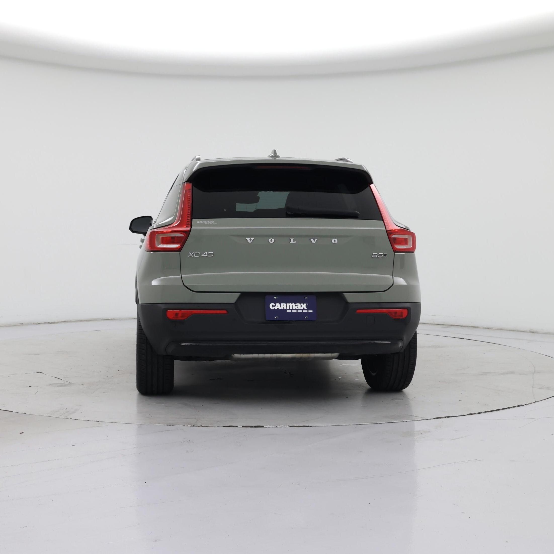 Thumbnail: 2024 Volvo XC40 - 6