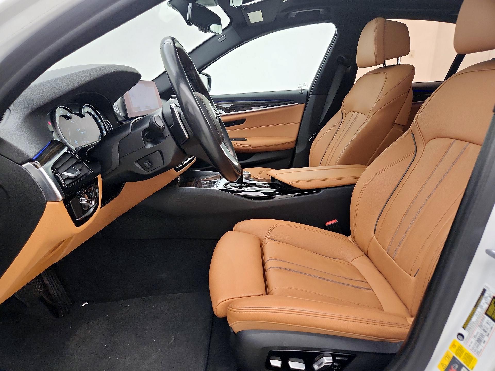 Thumbnail: 2019 BMW 5 Series - 11