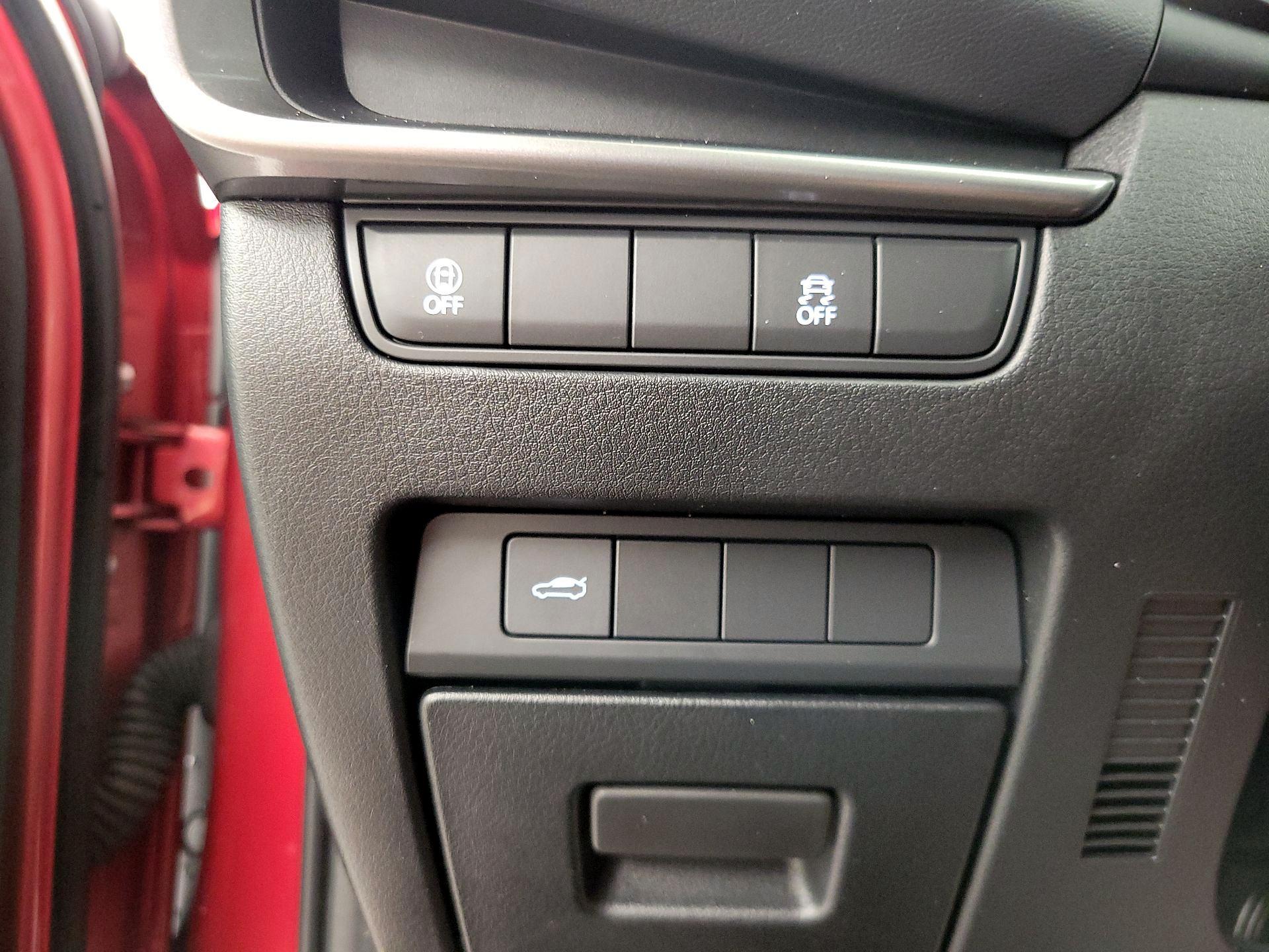 Thumbnail: 2023 Mazda Mazda3 - 13