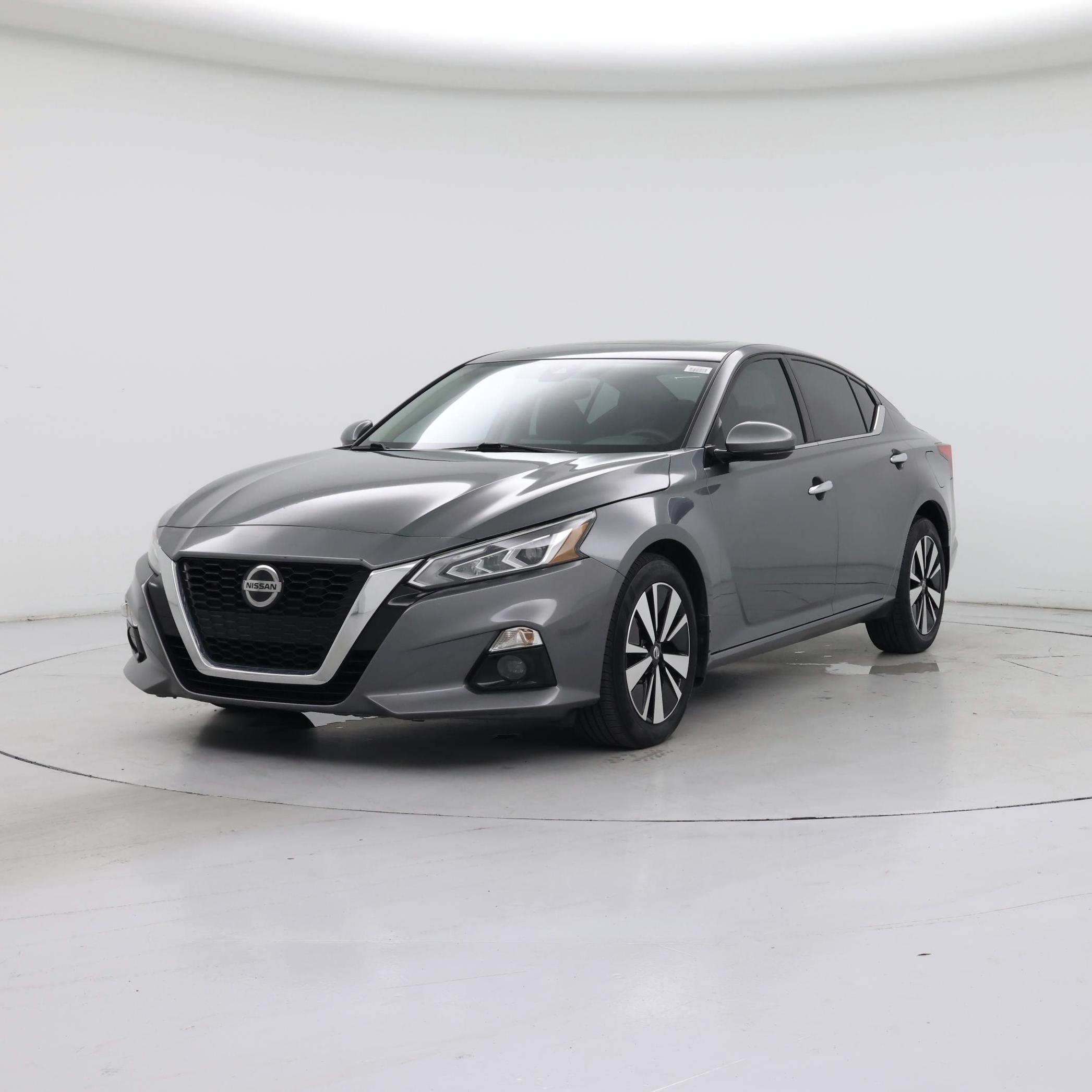 Thumbnail: 2019 Nissan Altima - 4