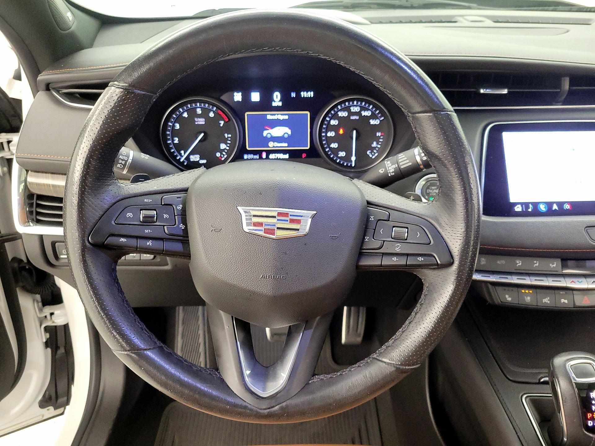 Thumbnail: 2019 Cadillac XT4 - 10