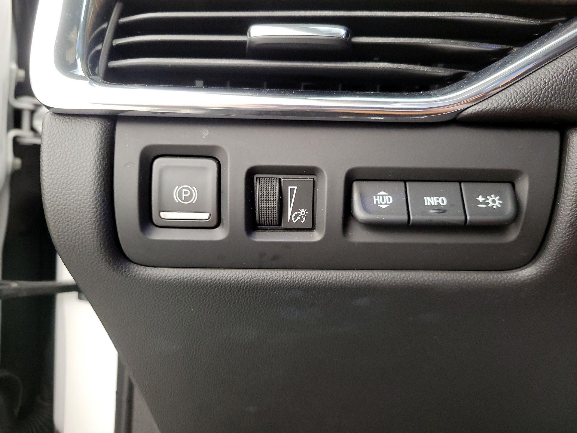 Thumbnail: 2019 Cadillac XT4 - 13