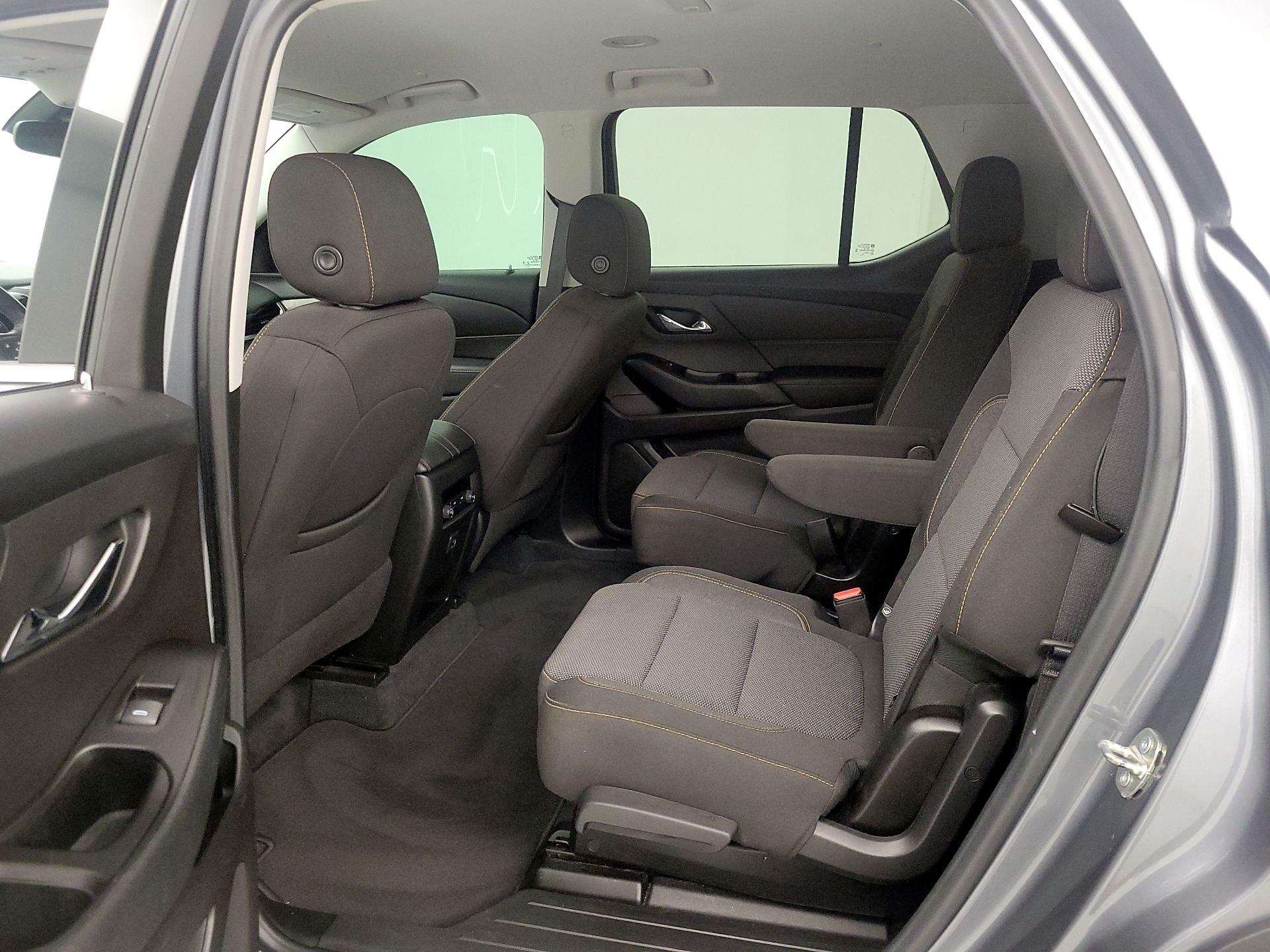 Thumbnail: 2020 Chevrolet Traverse - 19