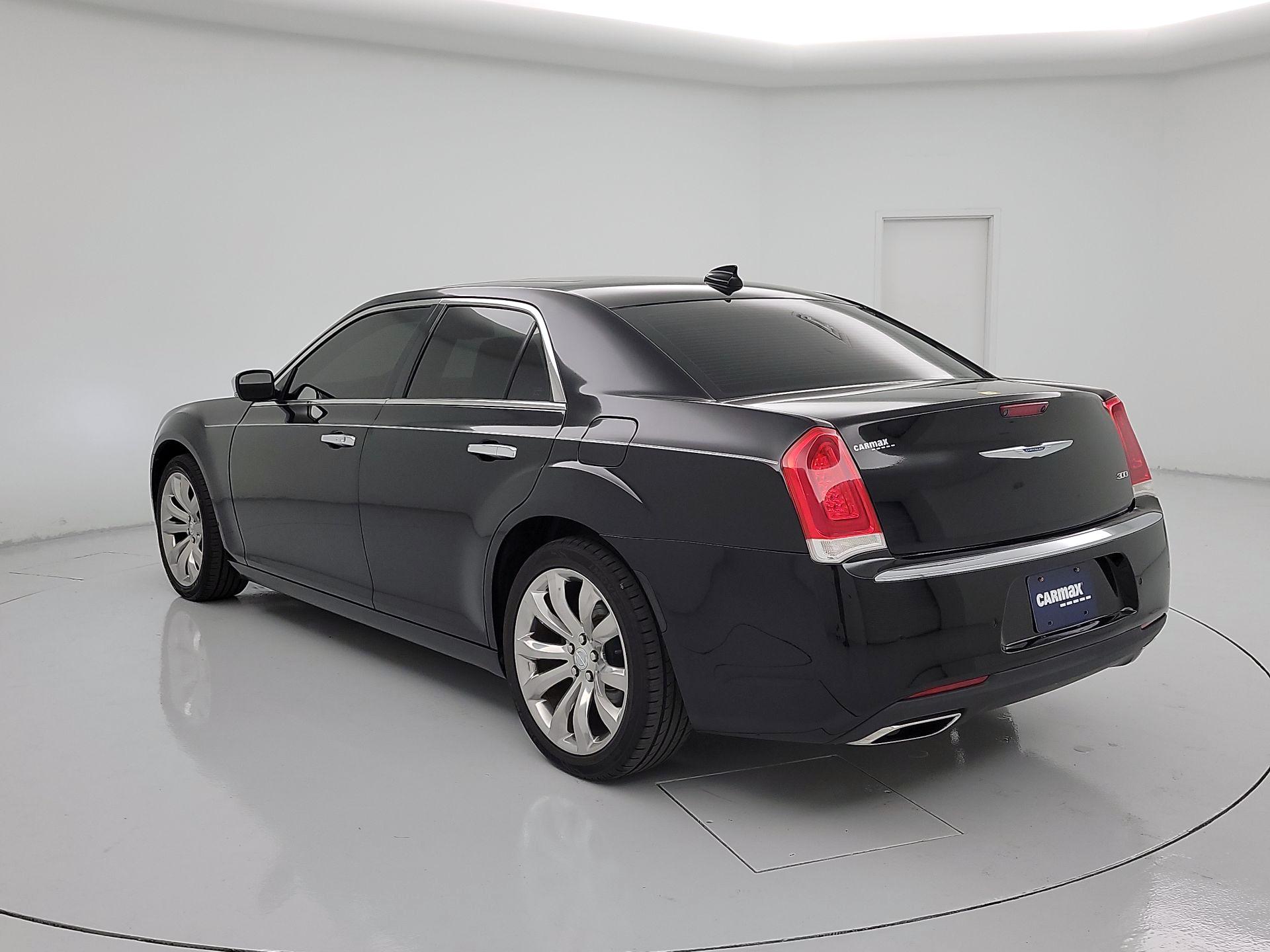 Thumbnail: 2018 Chrysler 300 - 7