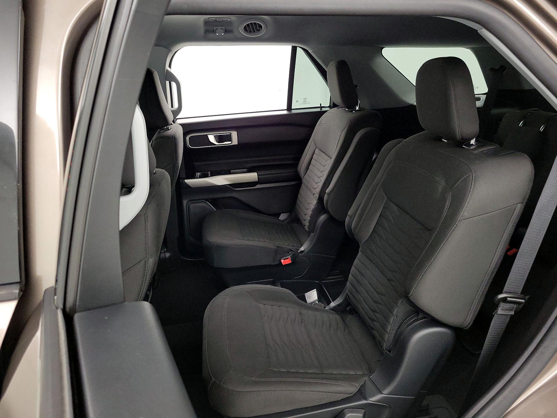 Thumbnail: 2021 Ford Explorer - 19