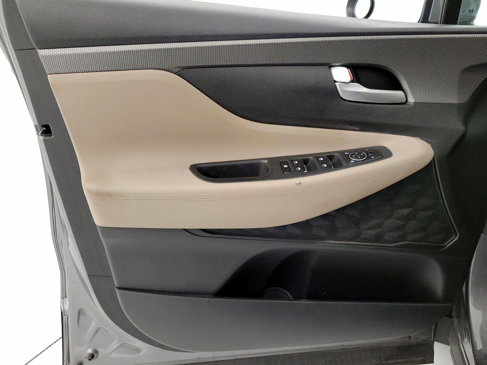 Thumbnail: 2020 Hyundai Santa Fe - 12