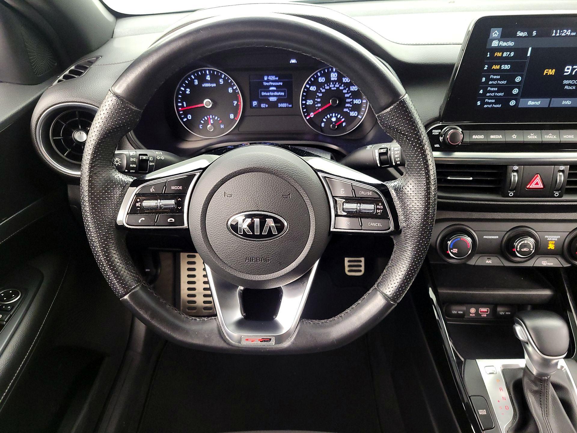 Thumbnail: 2020 Kia Forte - 10