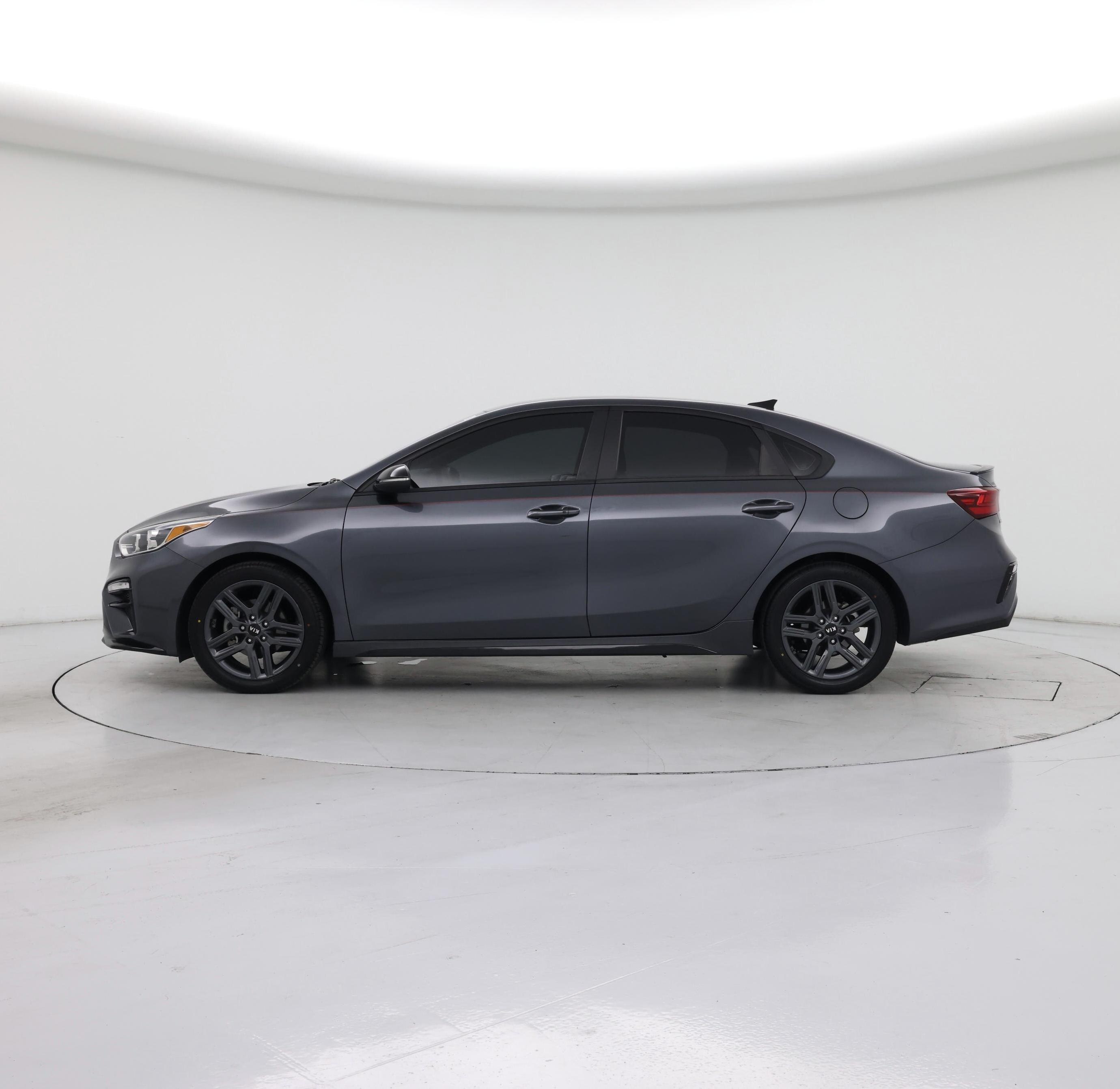 Thumbnail: 2020 Kia Forte - 3