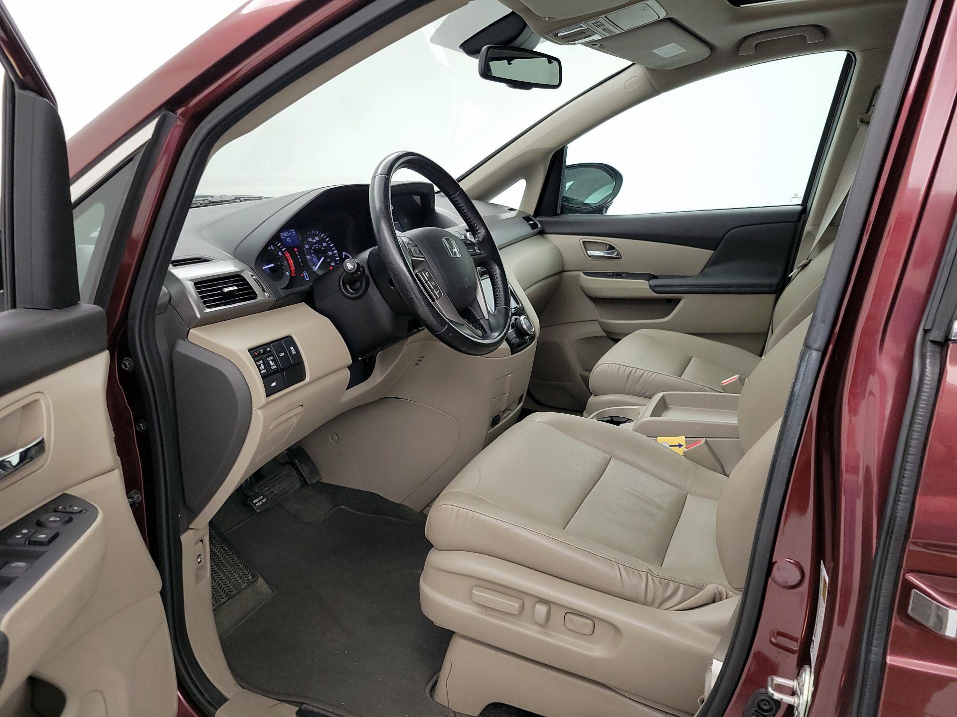 Thumbnail: 2016 Honda Odyssey - 11