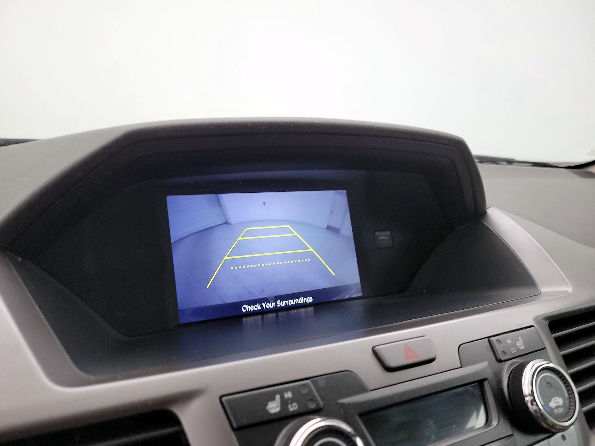 Thumbnail: 2016 Honda Odyssey - 14
