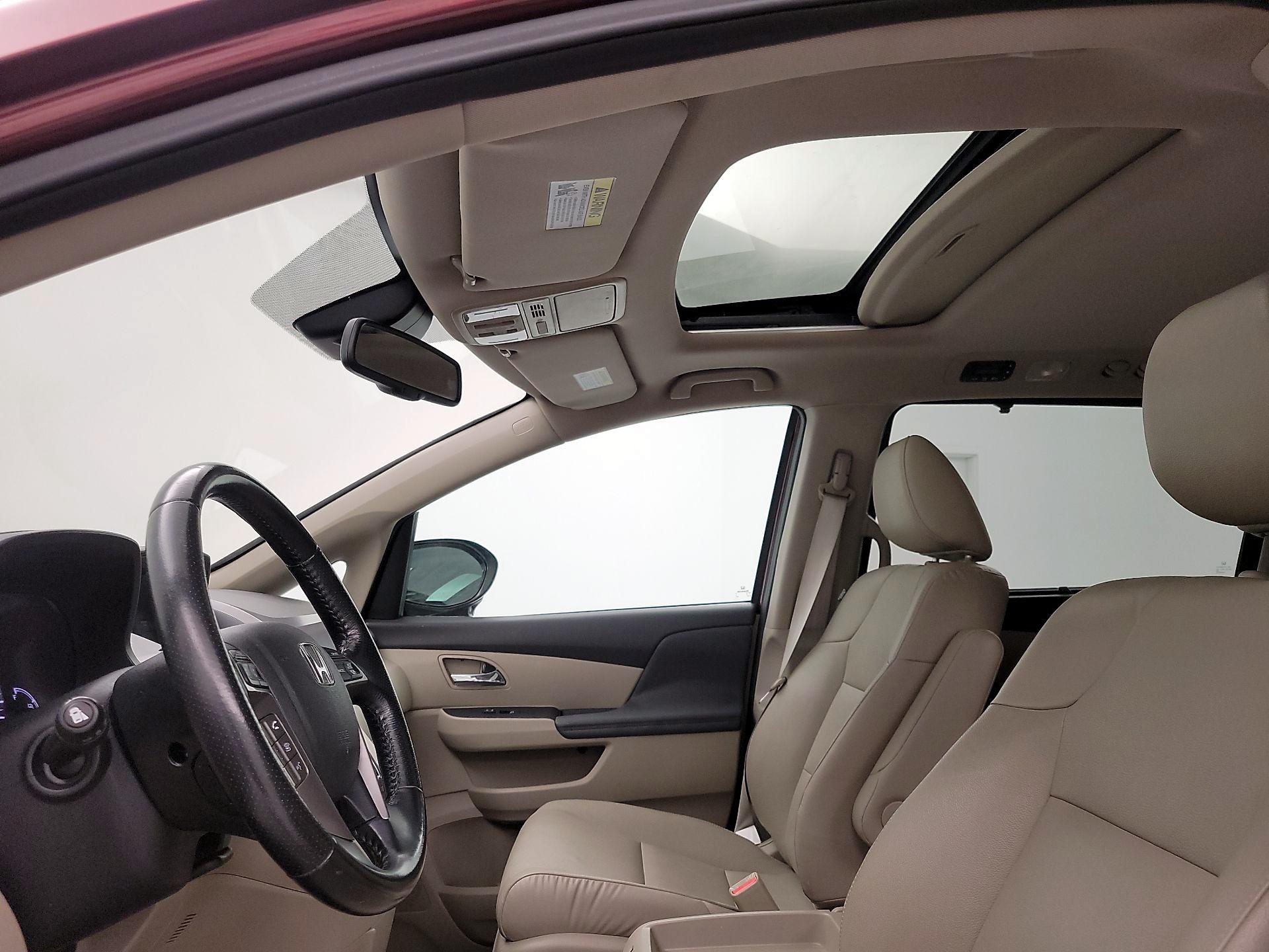 Thumbnail: 2016 Honda Odyssey - 19