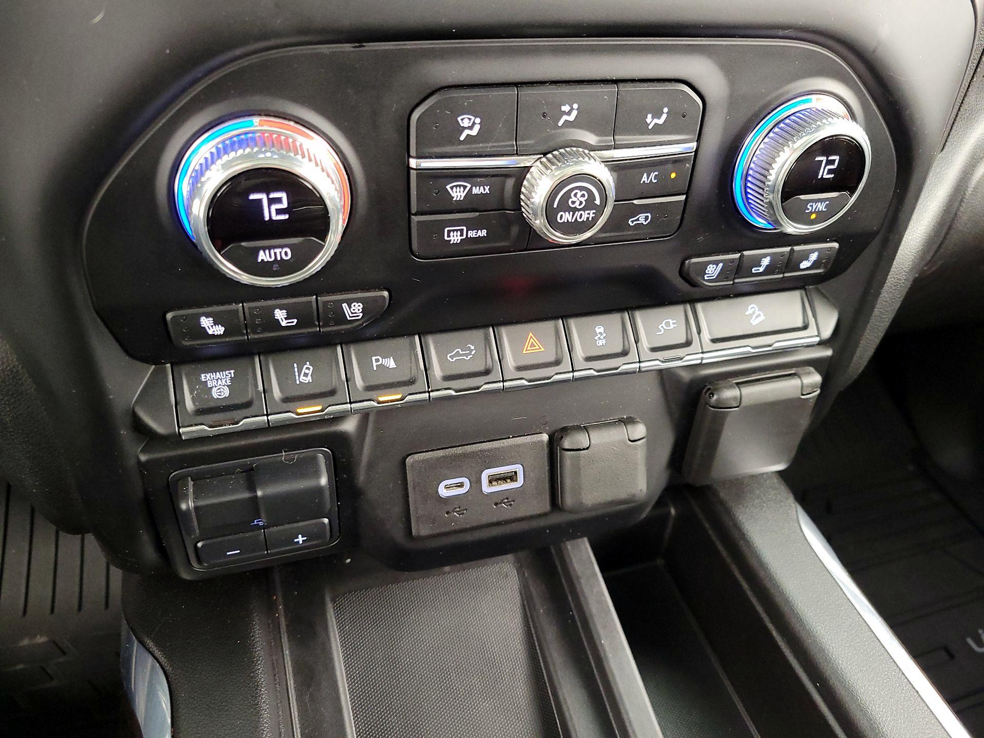 Thumbnail: 2021 GMC Sierra 2500 - 17