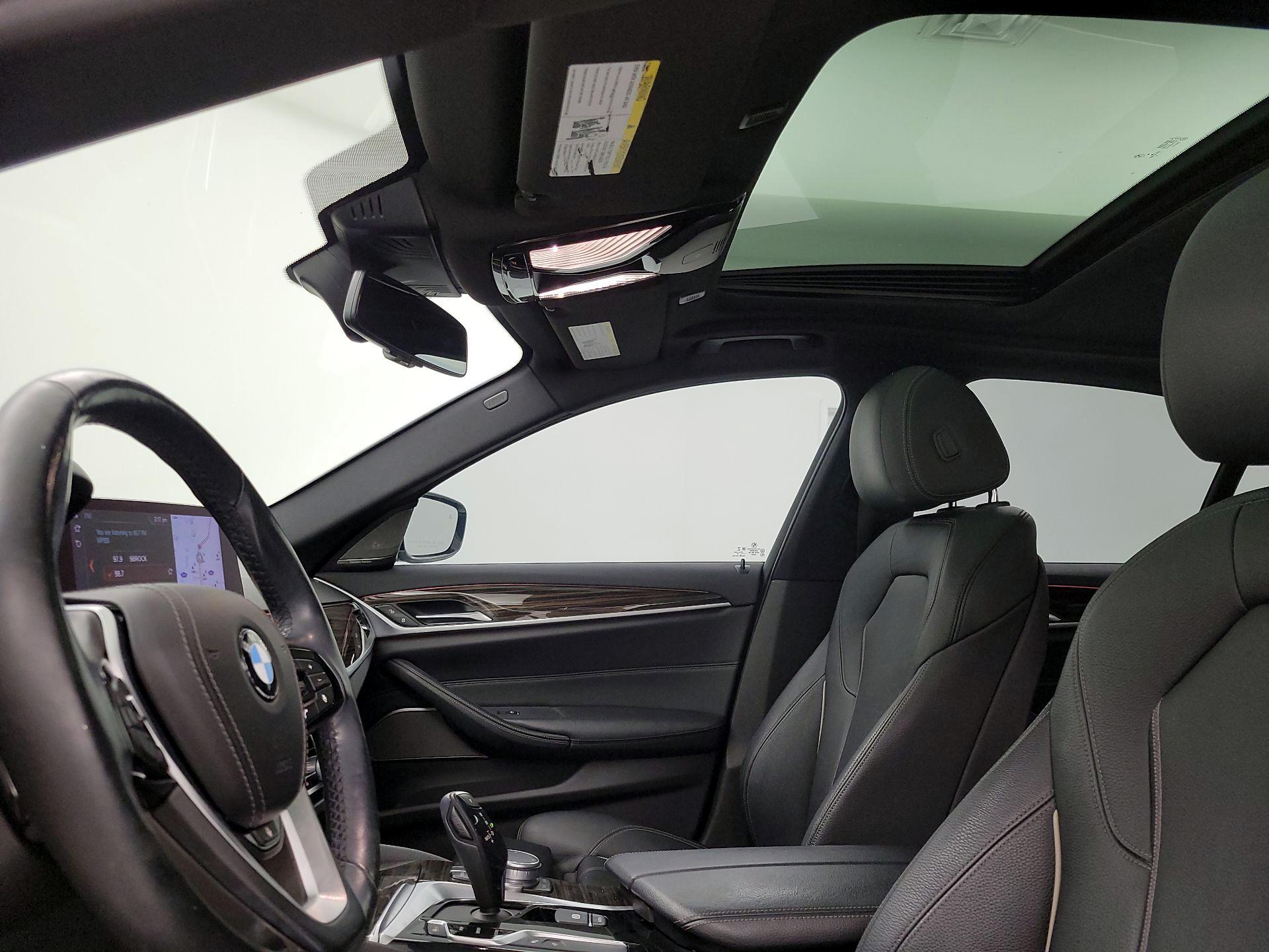 Thumbnail: 2019 BMW 5 Series - 19
