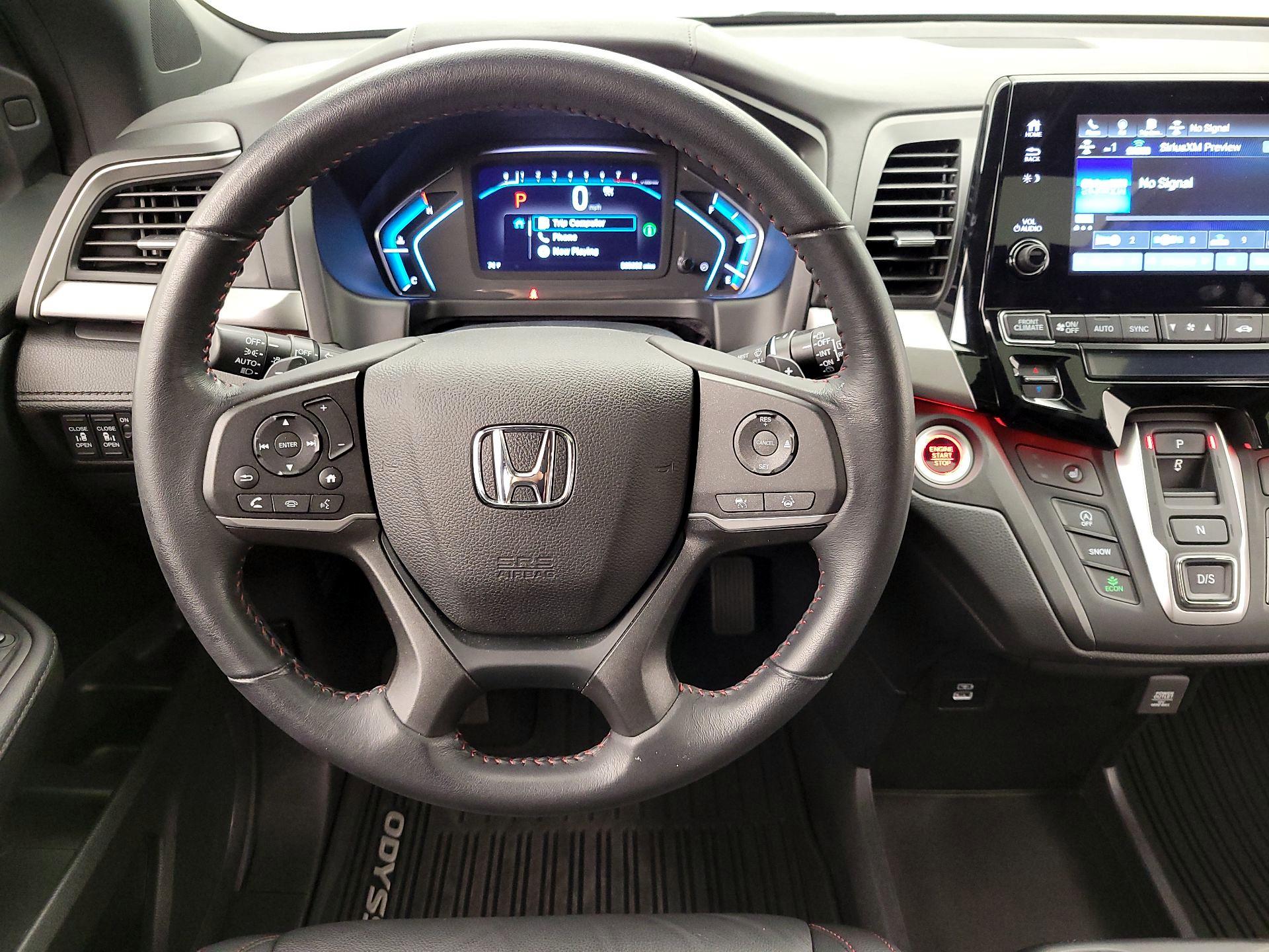Thumbnail: 2023 Honda Odyssey - 10