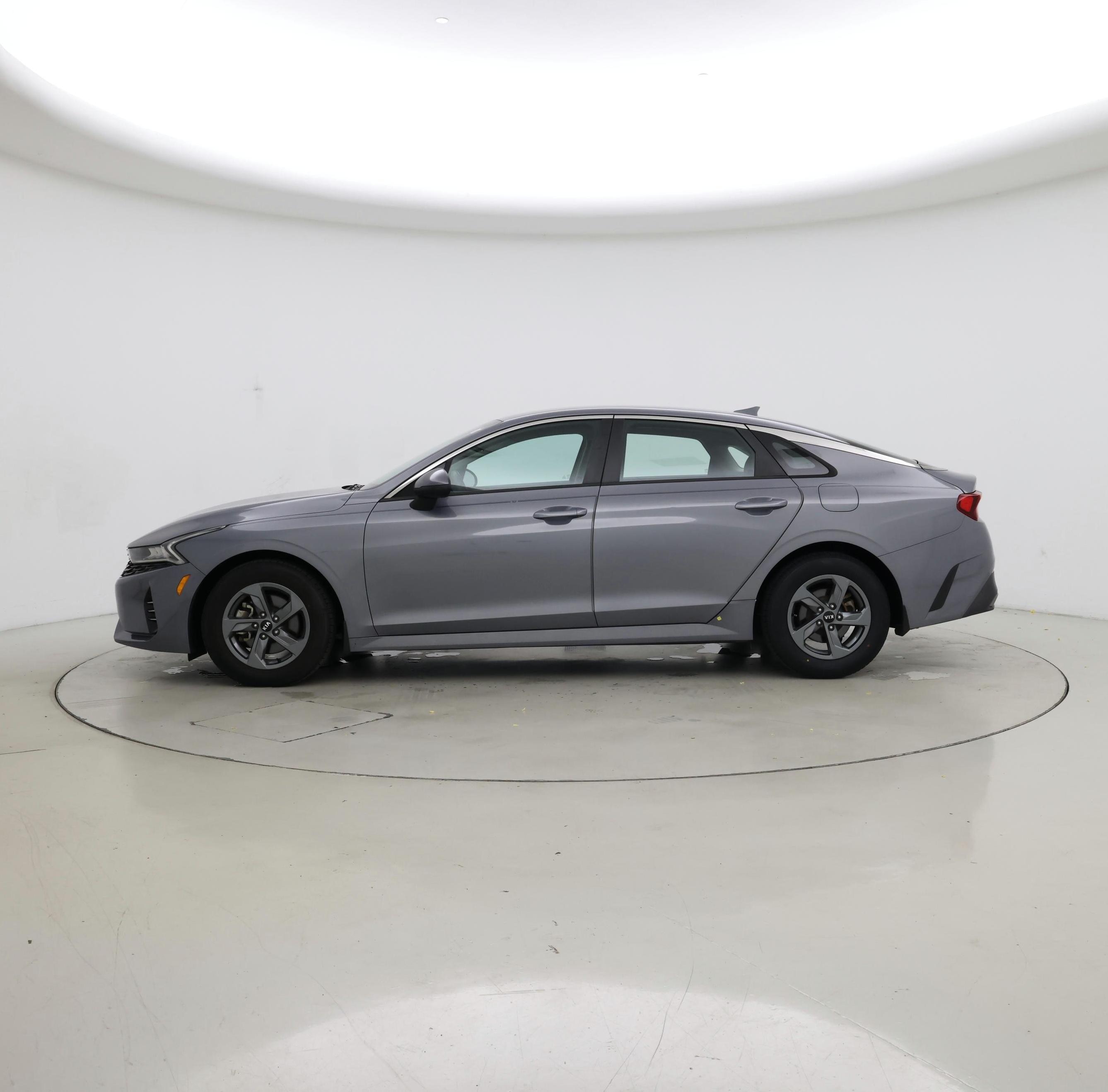 Thumbnail: 2021 Kia K5 - 3
