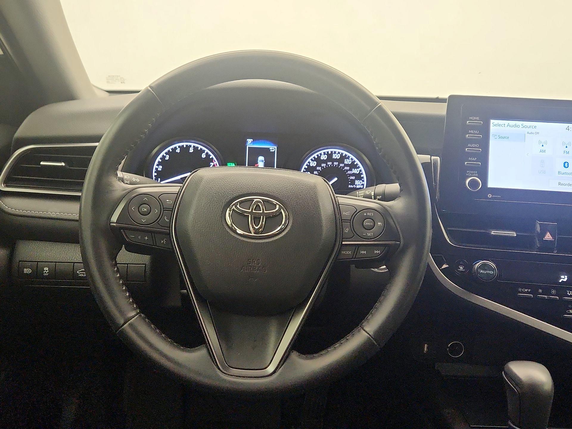 Thumbnail: 2023 Toyota Camry - 10