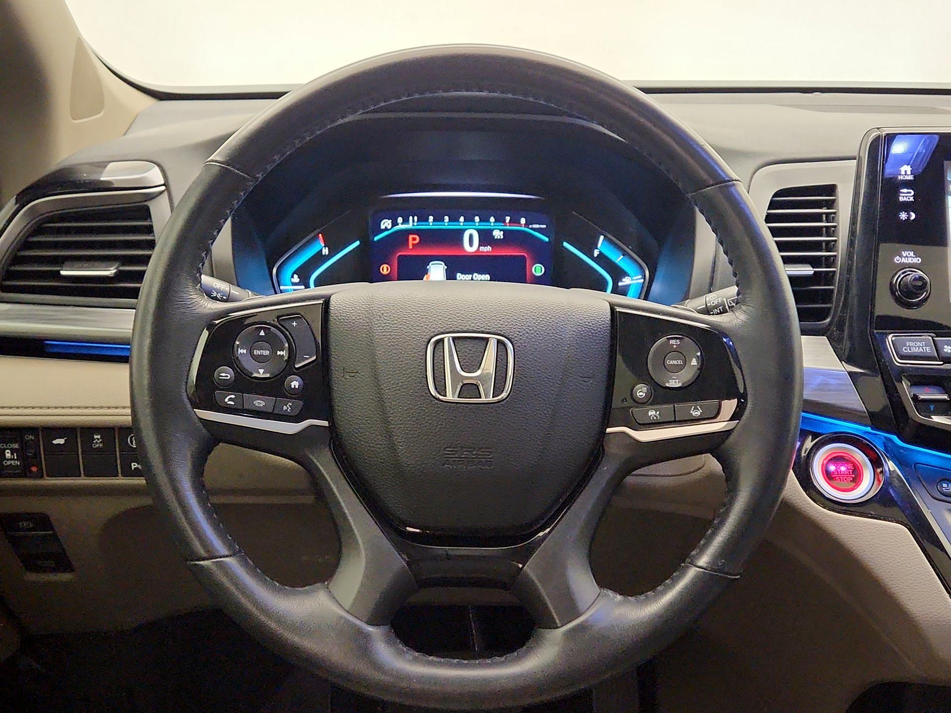 Thumbnail: 2023 Honda Odyssey - 10