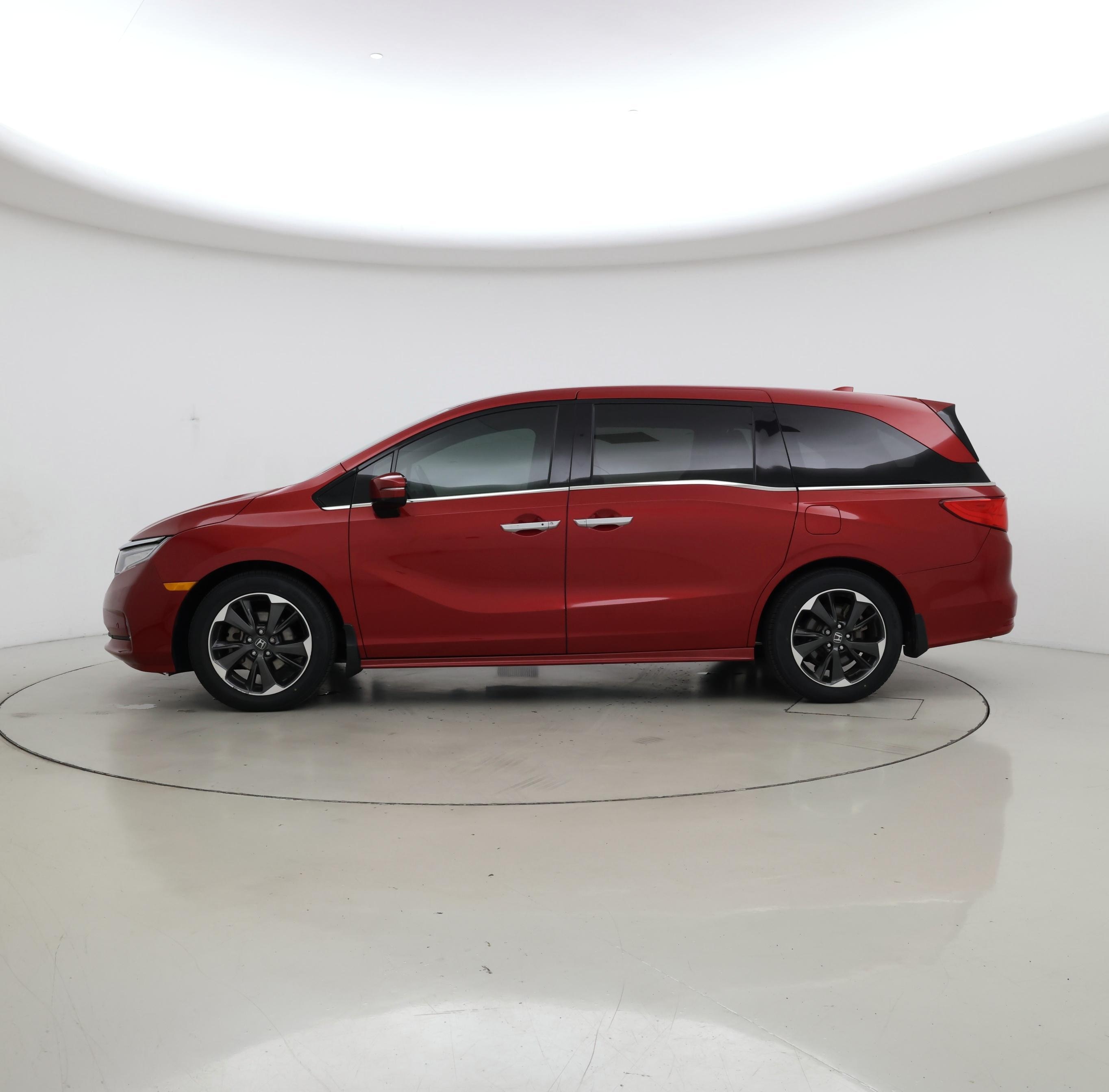 Thumbnail: 2023 Honda Odyssey - 3