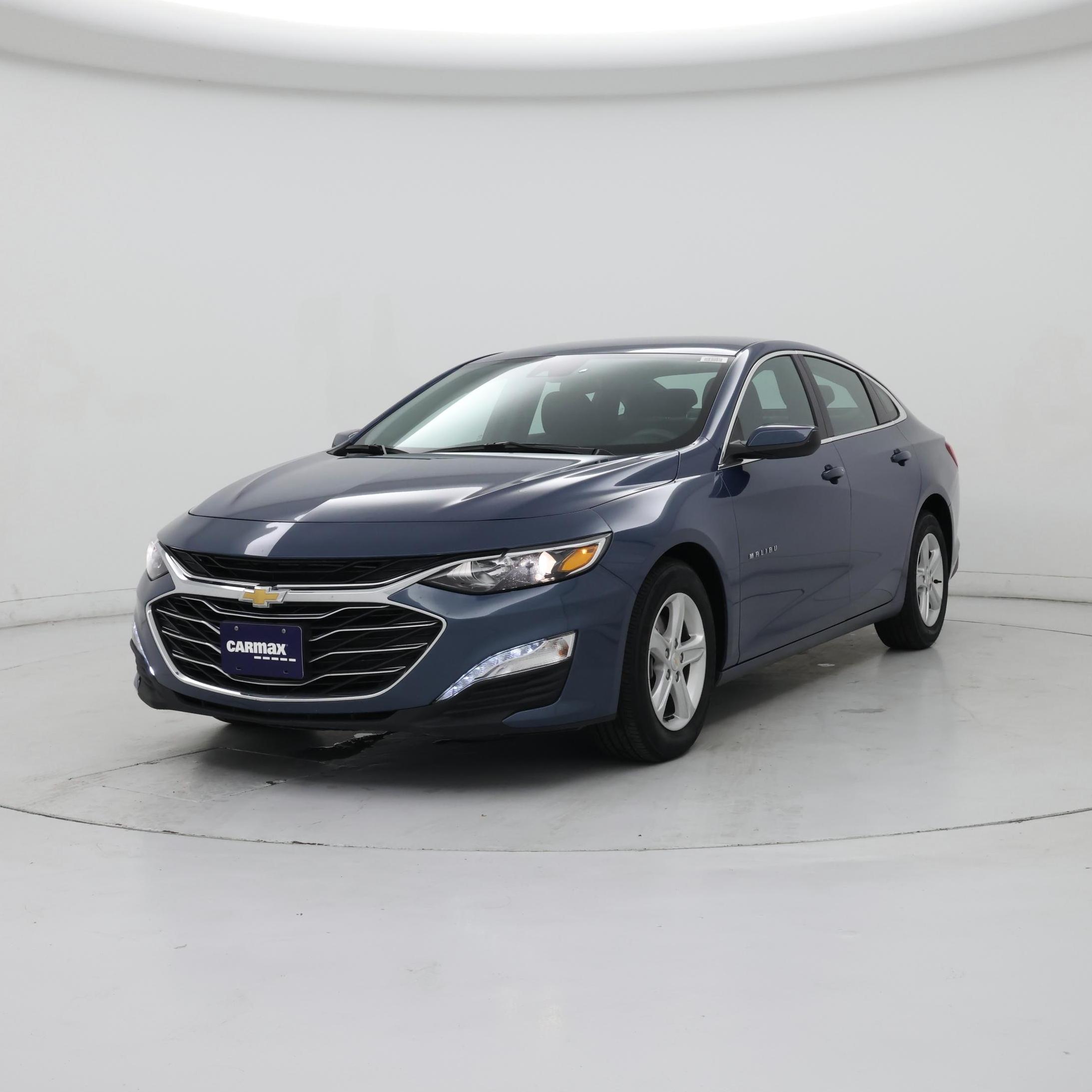 Thumbnail: 2024 Chevrolet Malibu - 4