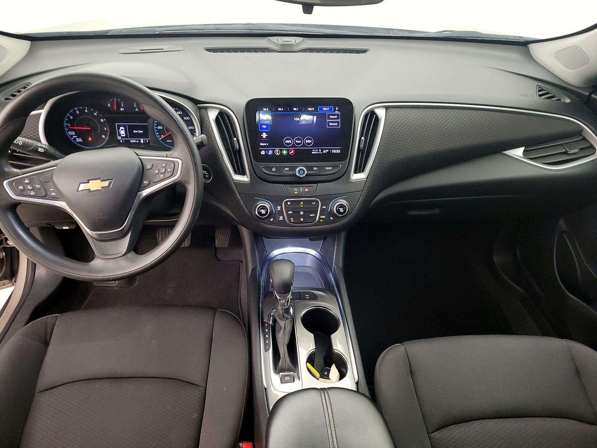 Thumbnail: 2023 Chevrolet Malibu - 9