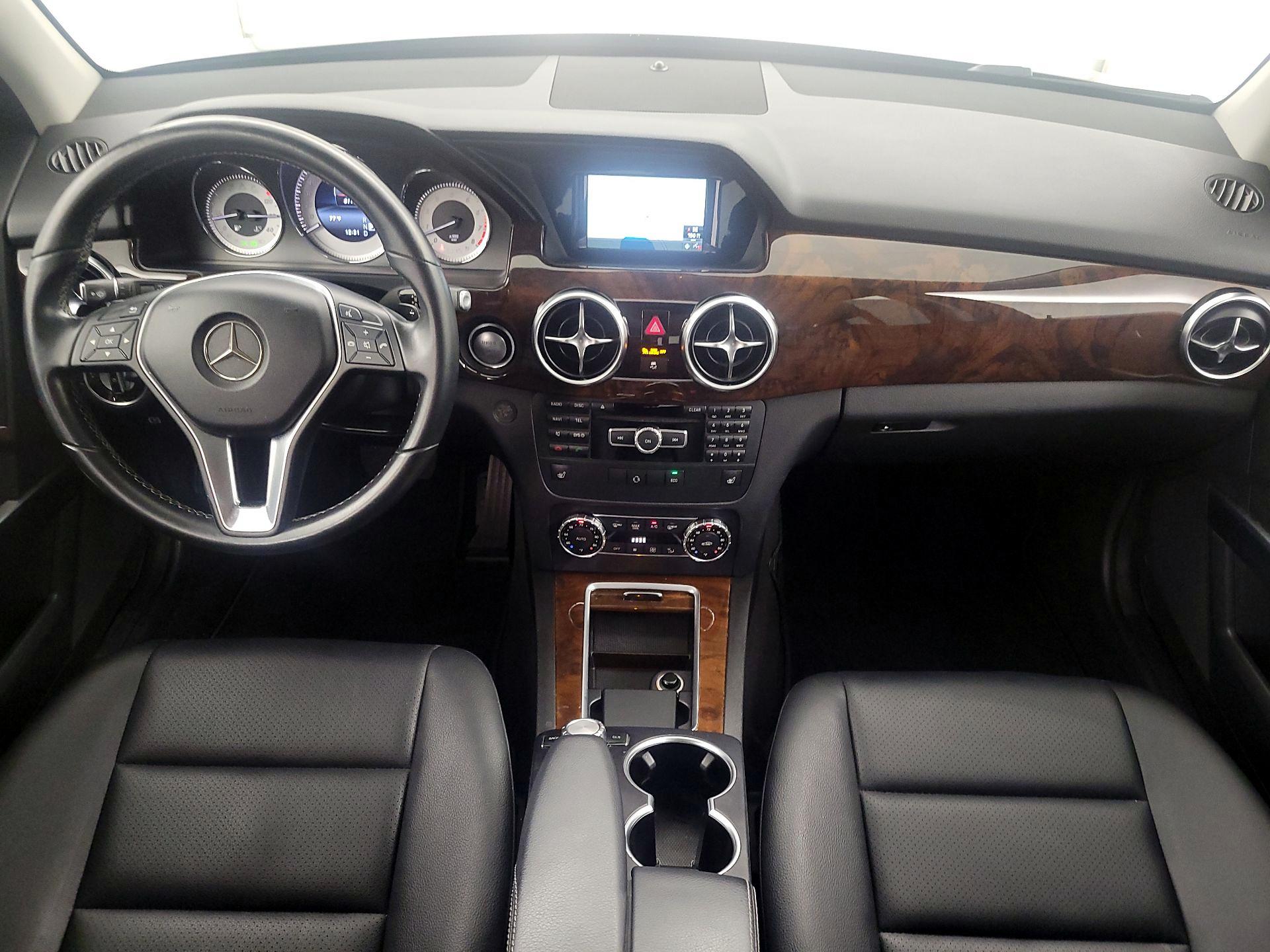 Thumbnail: 2015 Mercedes-Benz GLK - 8