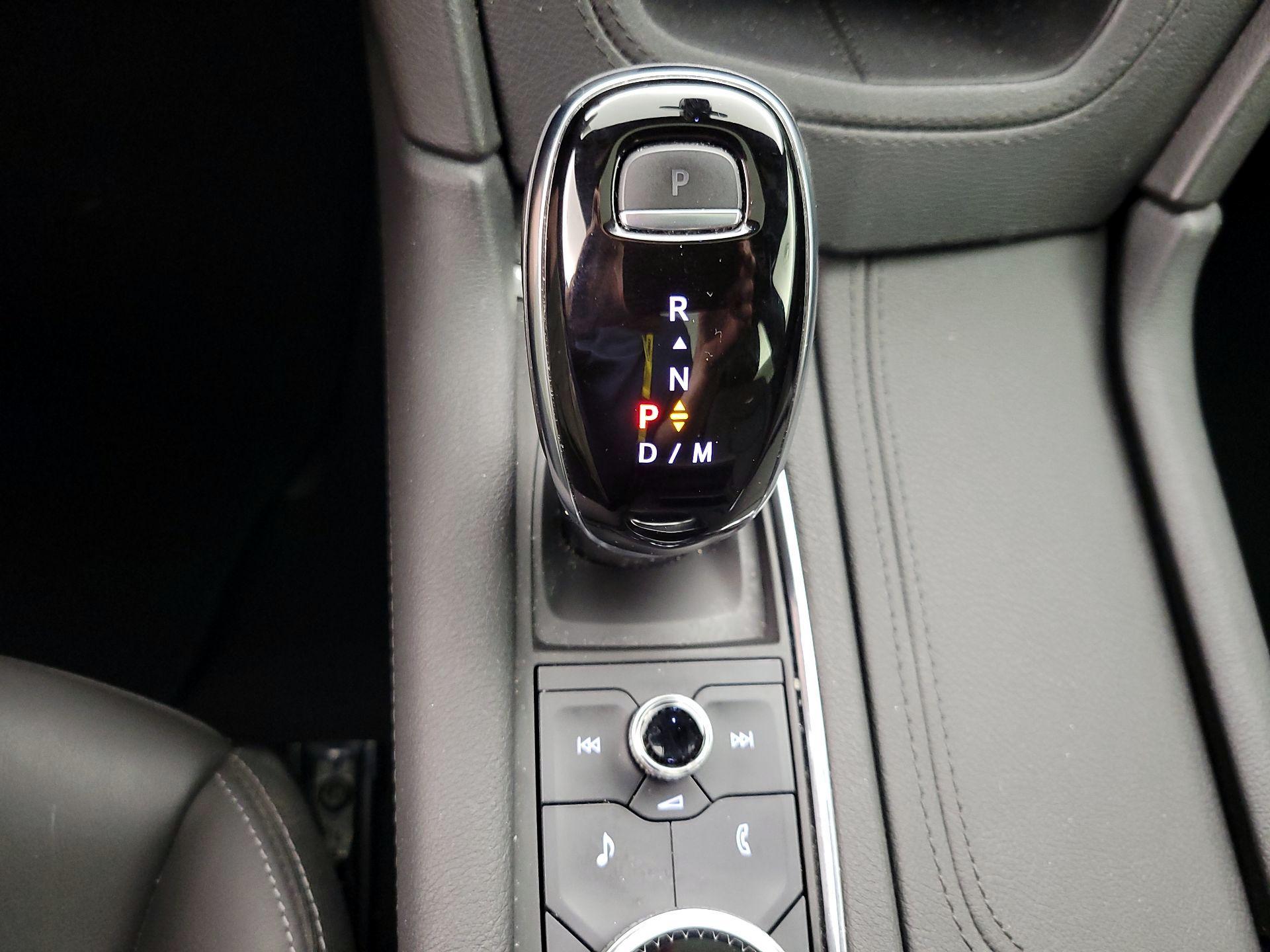 Thumbnail: 2021 Cadillac XT5 - 18