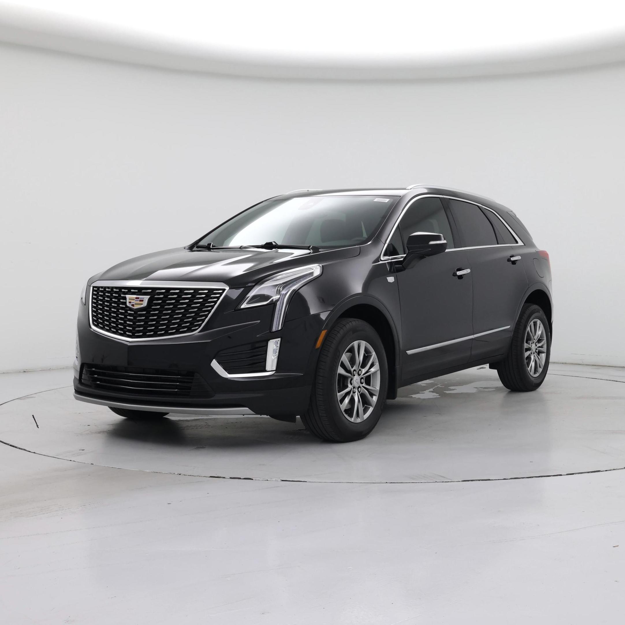 Thumbnail: 2021 Cadillac XT5 - 4