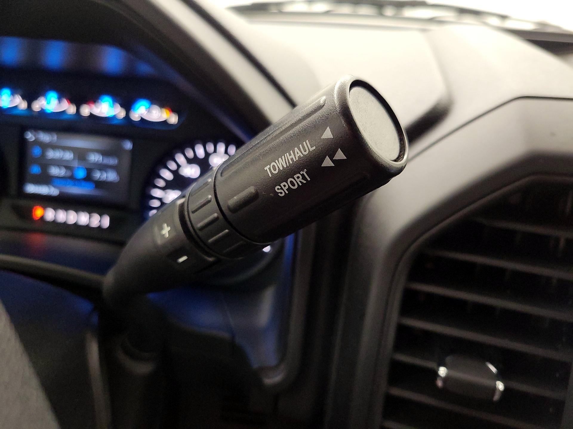 Thumbnail: 2017 Ford F-150 - 15