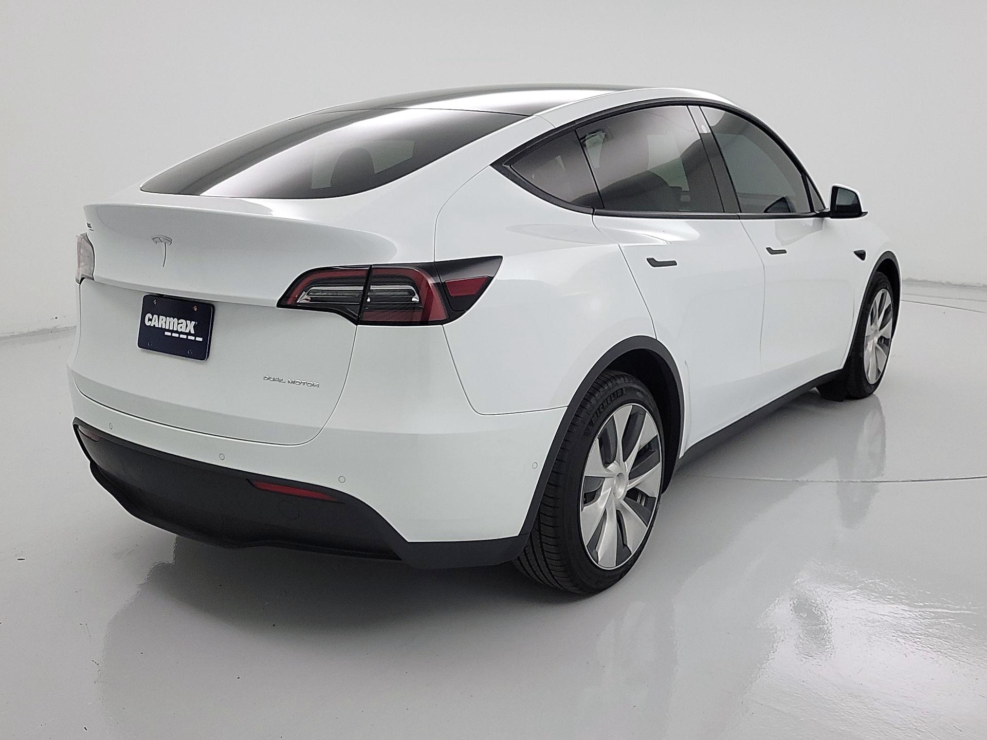 Thumbnail: 2022 Tesla Model Y - 5
