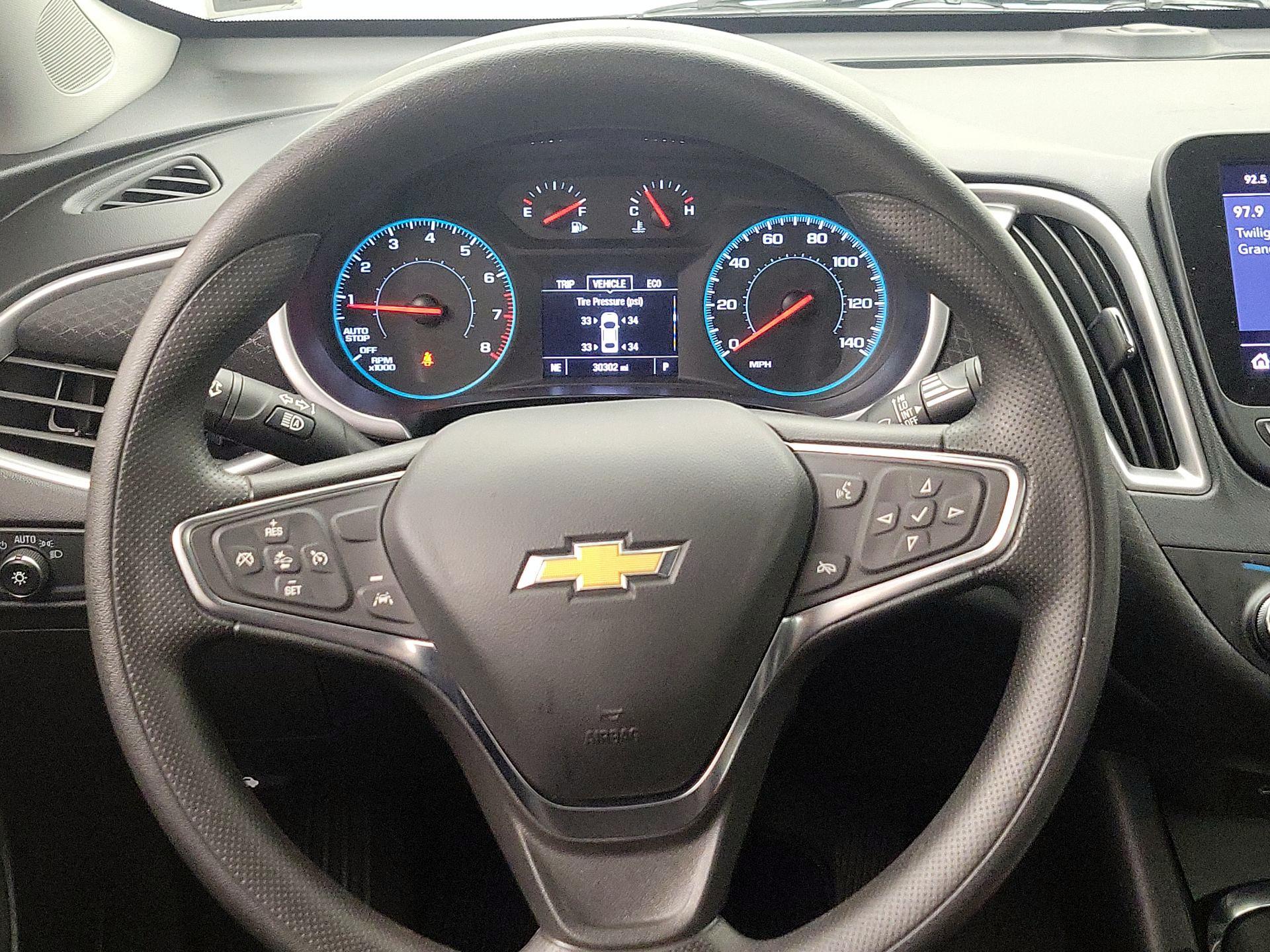 Thumbnail: 2024 Chevrolet Malibu - 10