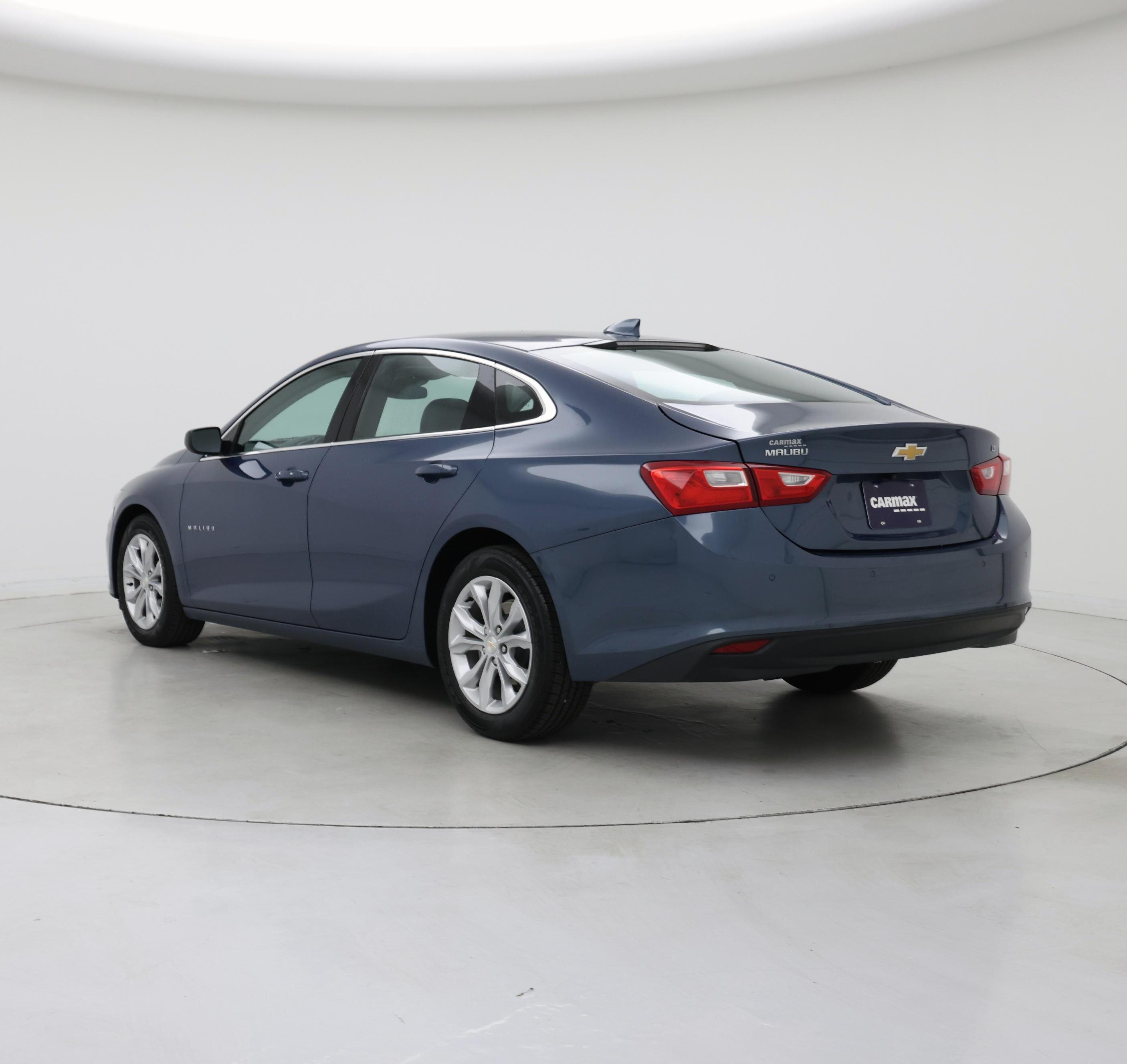 Thumbnail: 2024 Chevrolet Malibu - 2