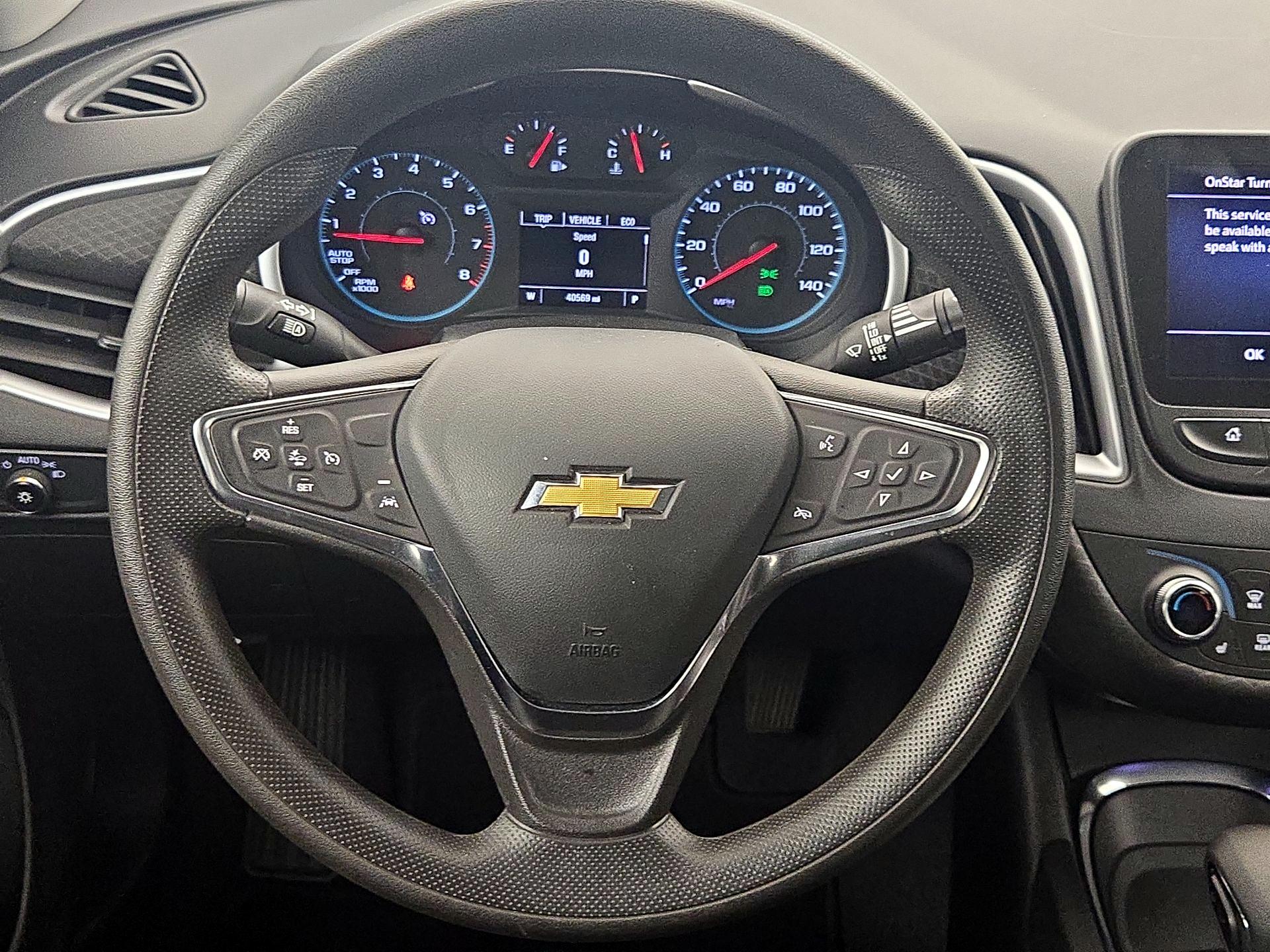 Thumbnail: 2023 Chevrolet Malibu - 10