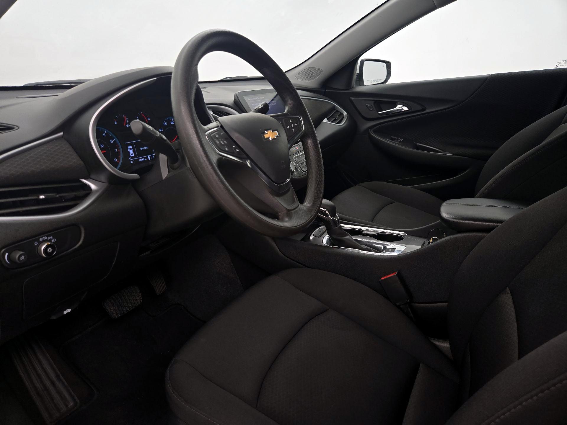 Thumbnail: 2023 Chevrolet Malibu - 11