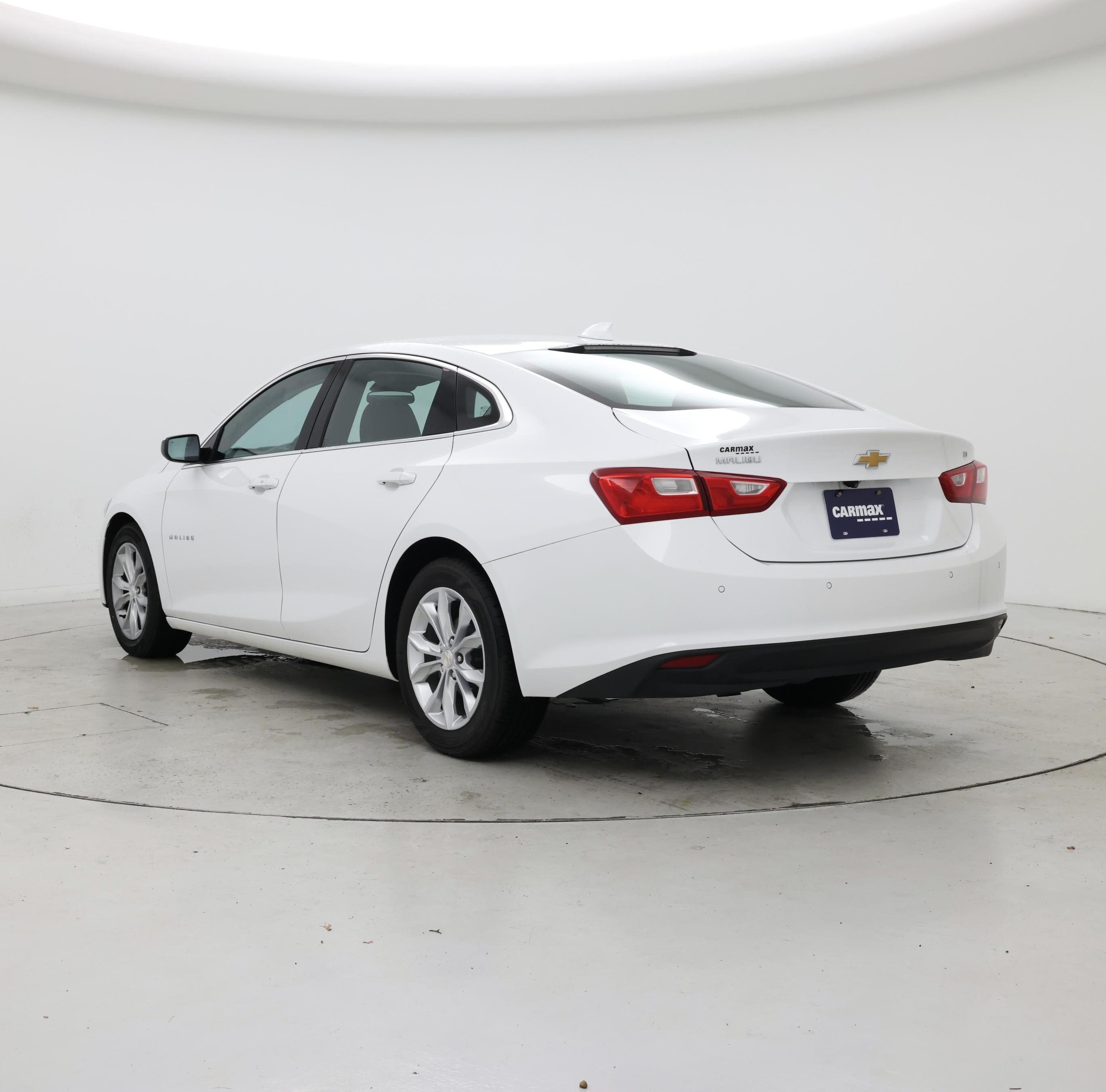 Thumbnail: 2023 Chevrolet Malibu - 2