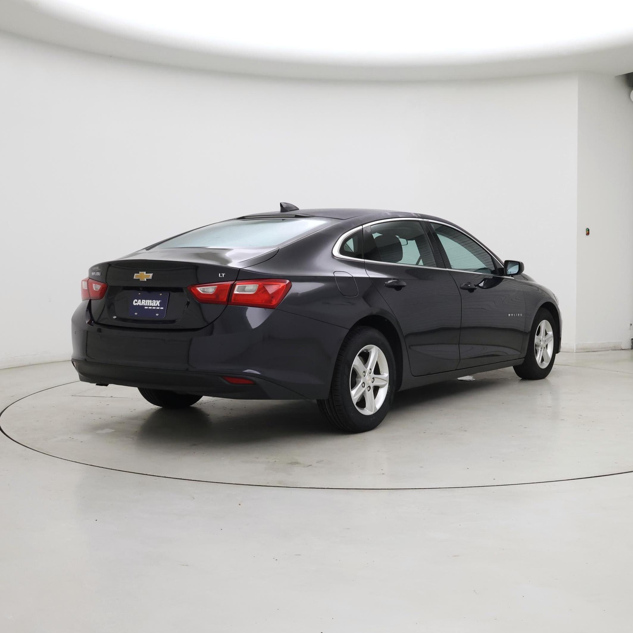 Thumbnail: 2023 Chevrolet Malibu - 8