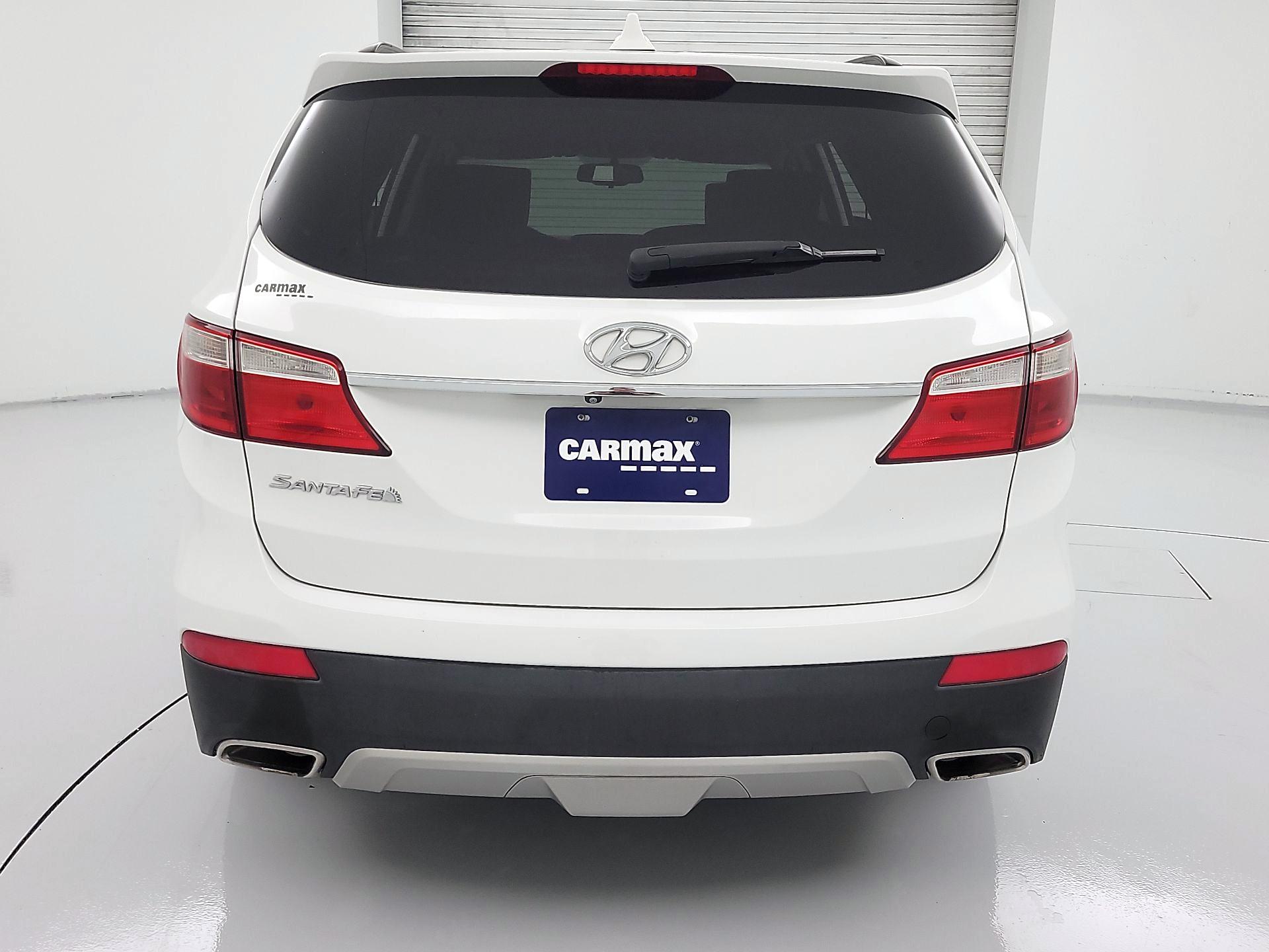 Thumbnail: 2016 Hyundai Santa Fe - 6