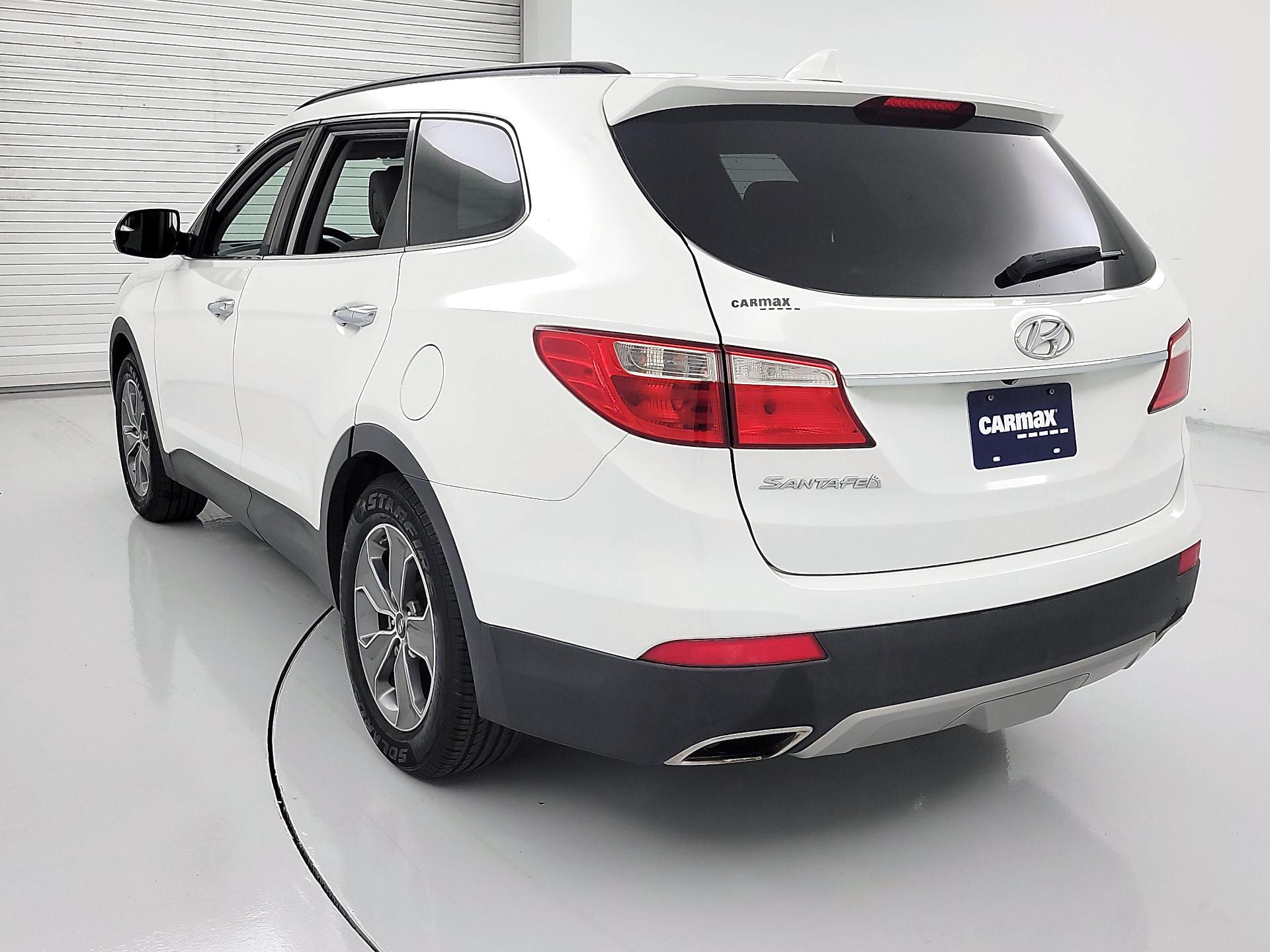 Thumbnail: 2016 Hyundai Santa Fe - 7