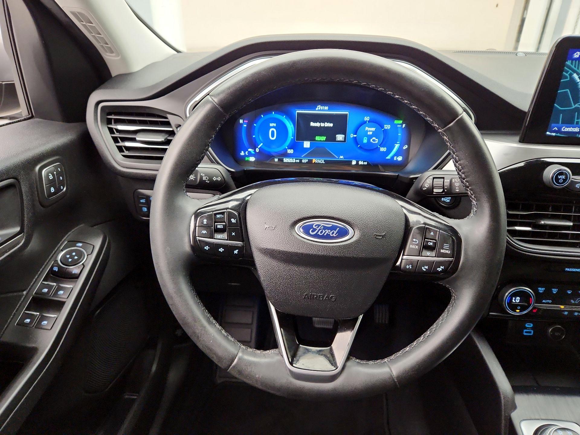 Thumbnail: 2021 Ford Escape - 10