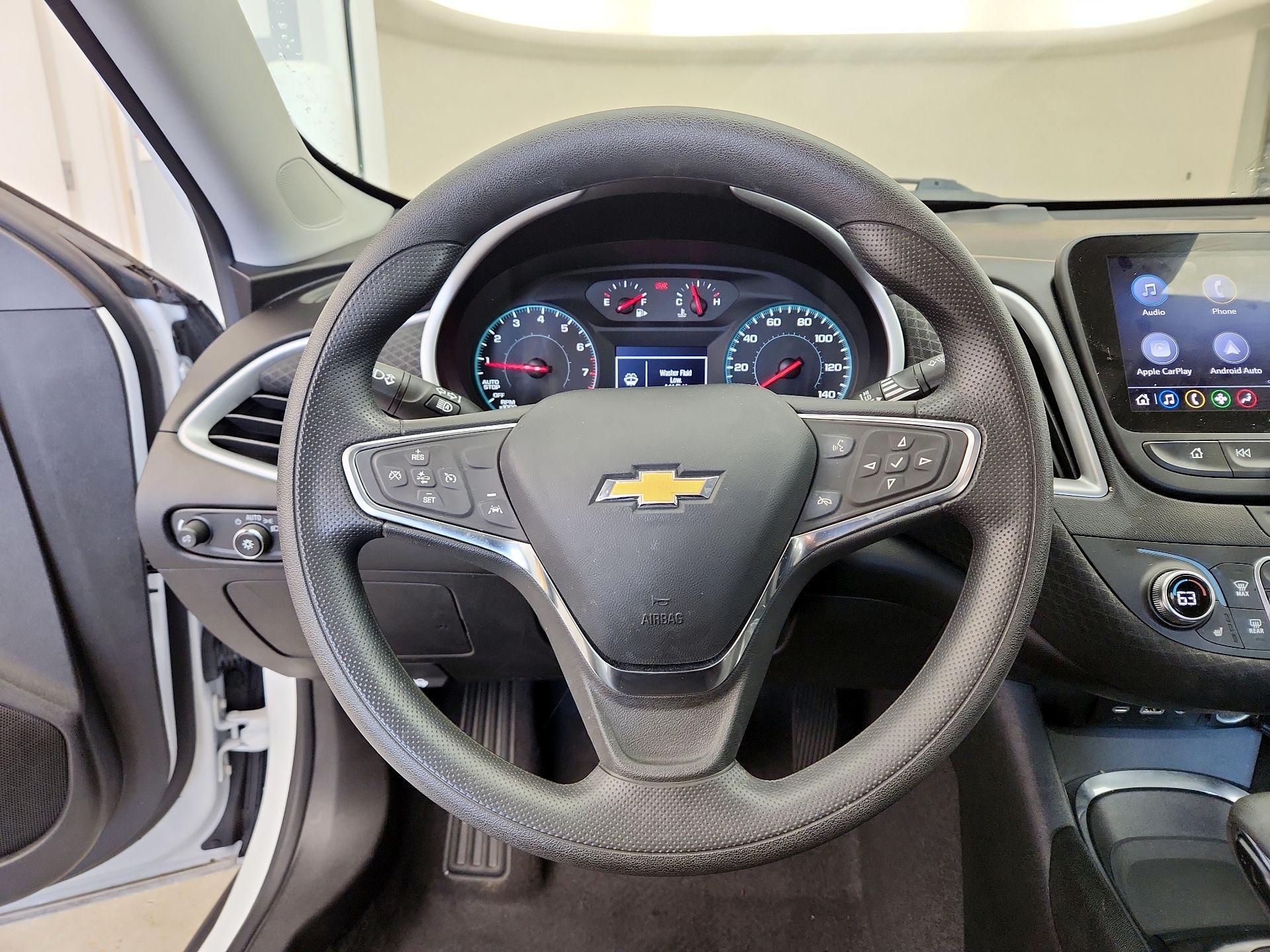 Thumbnail: 2023 Chevrolet Malibu - 10