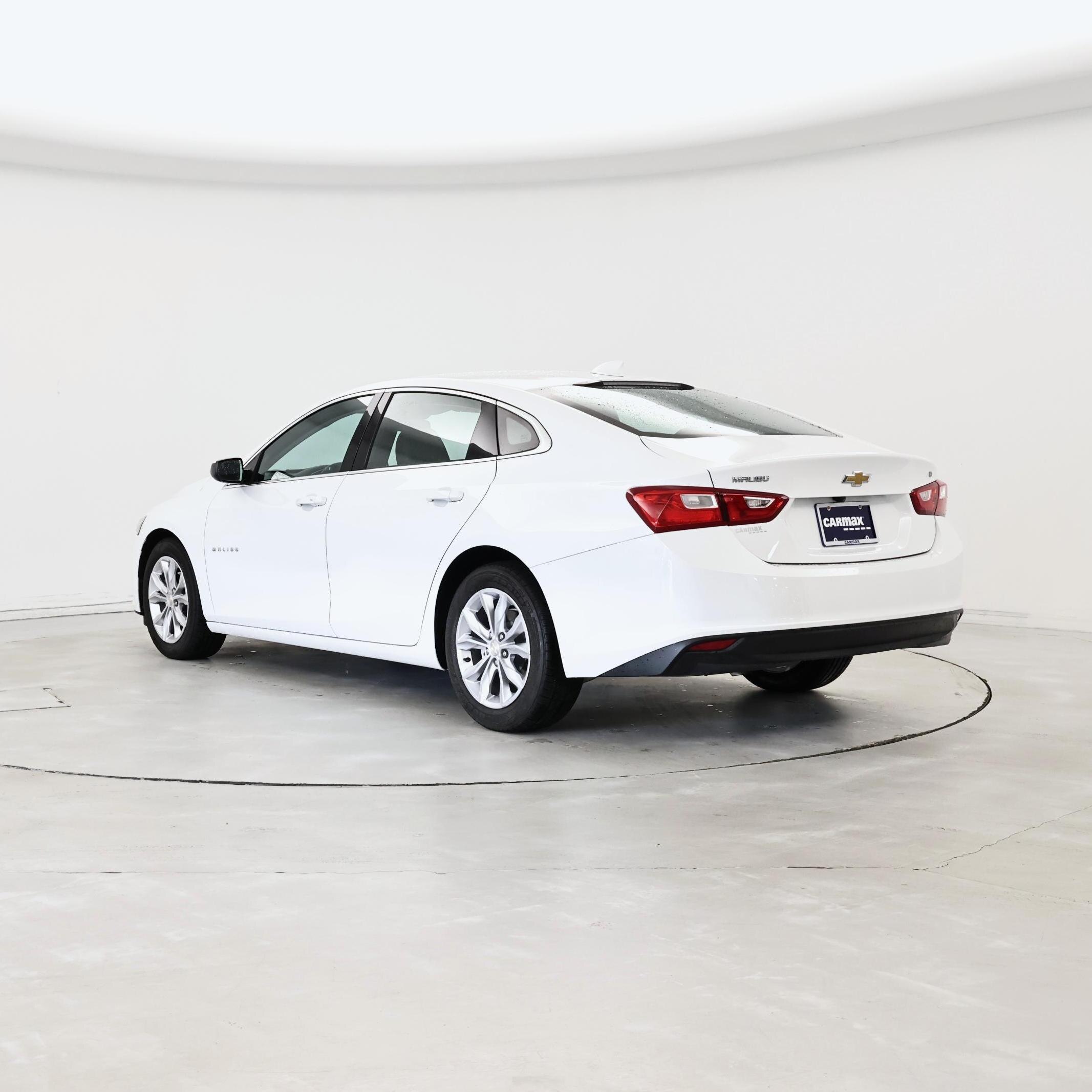 Thumbnail: 2023 Chevrolet Malibu - 2
