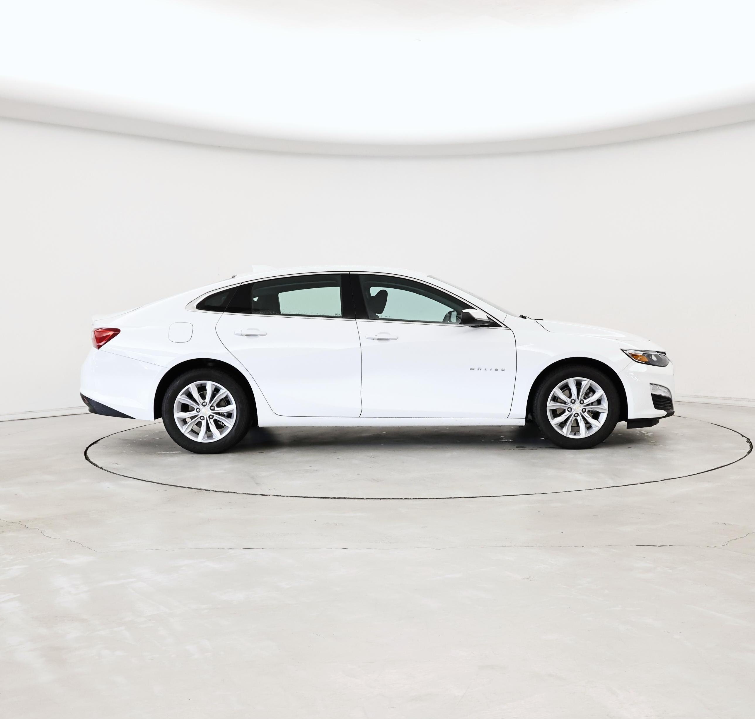 Thumbnail: 2023 Chevrolet Malibu - 7