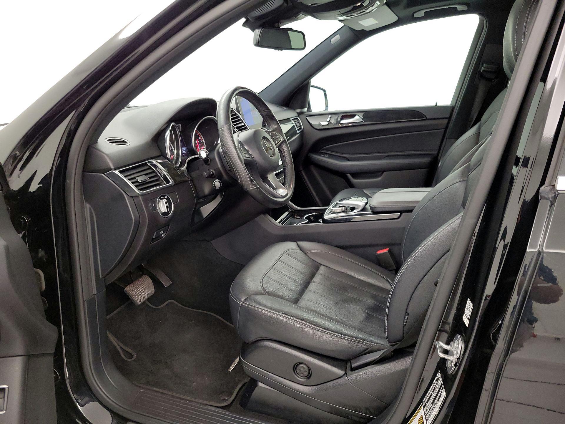 Thumbnail: 2018 Mercedes-Benz GLE - 11