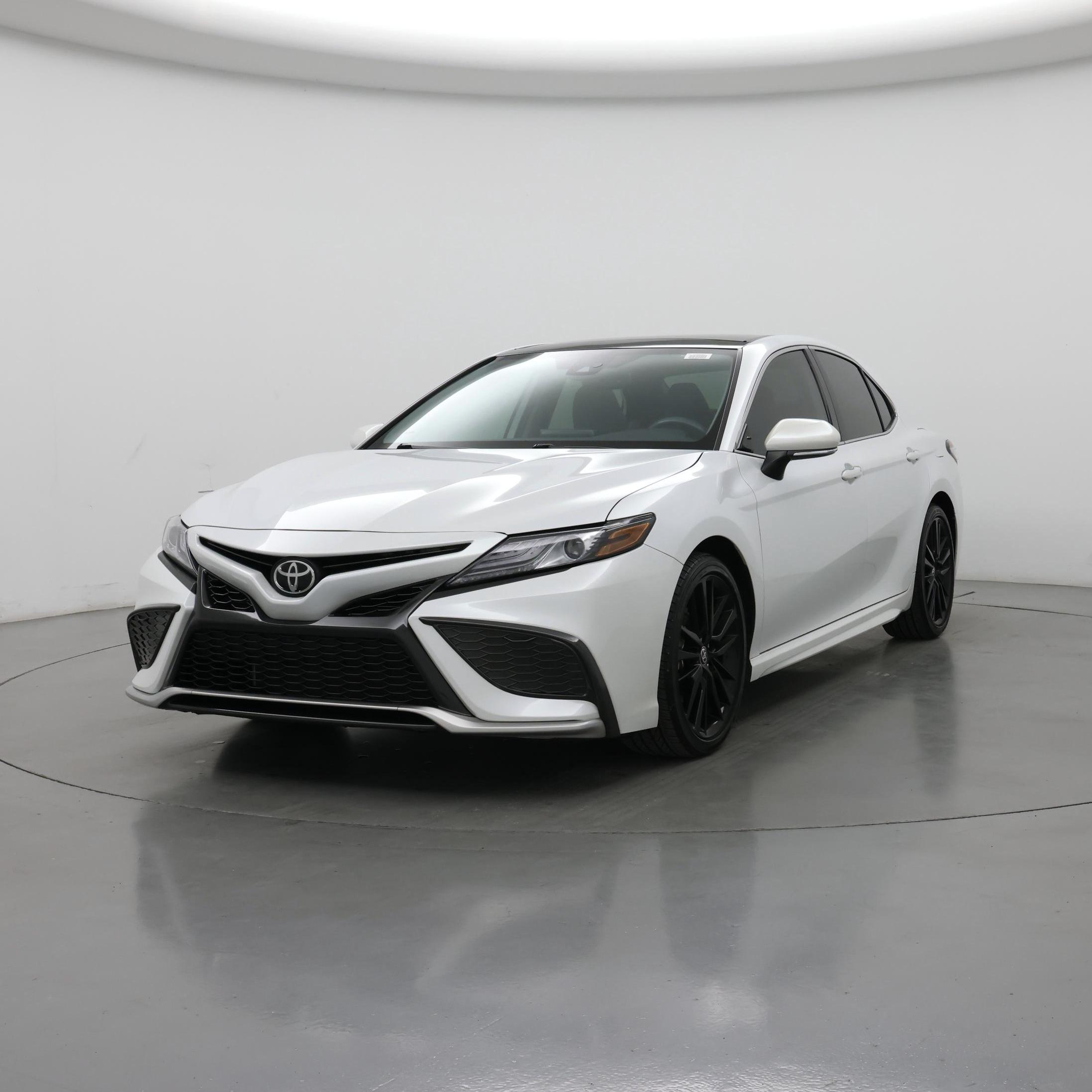 Thumbnail: 2021 Toyota Camry - 4