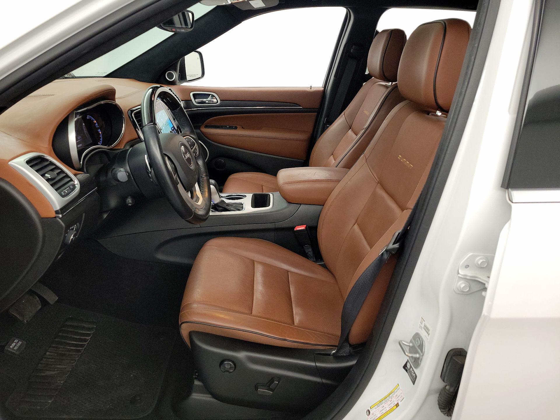 Thumbnail: 2021 Jeep Grand Cherokee - 11