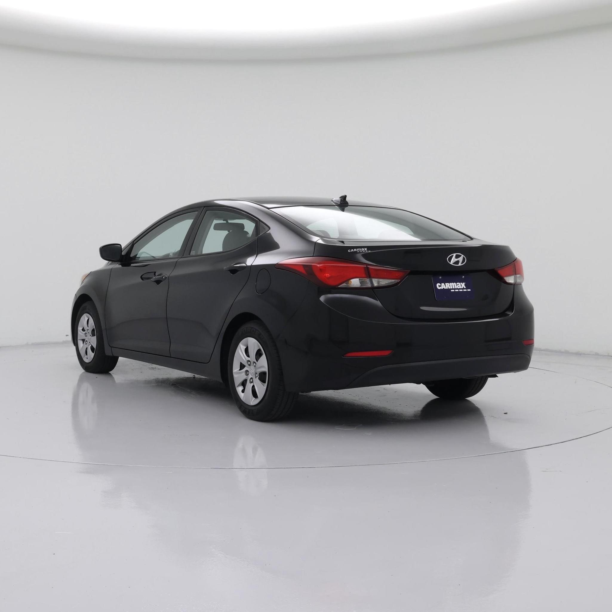 Thumbnail: 2016 Hyundai Elantra - 2