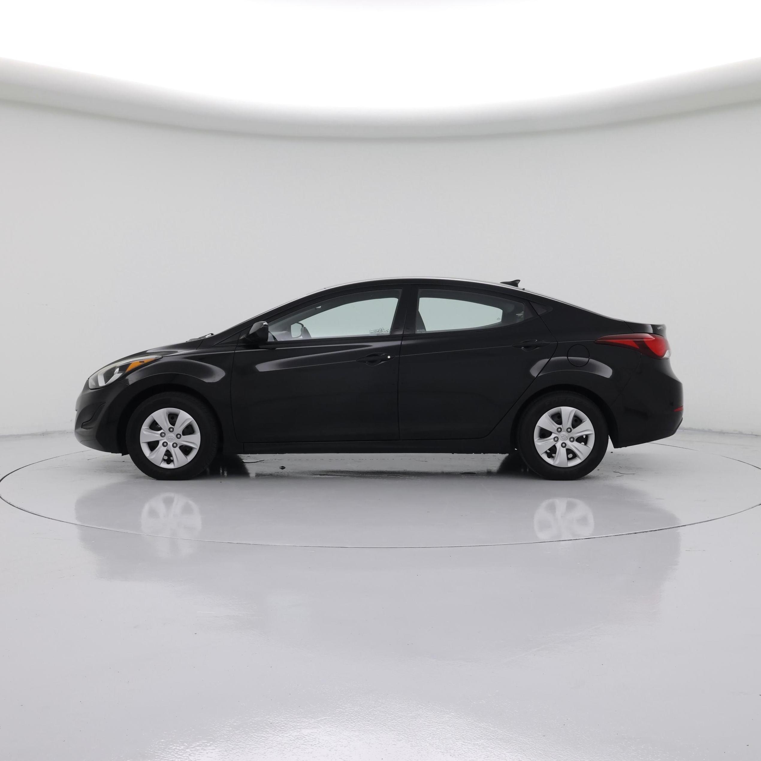 Thumbnail: 2016 Hyundai Elantra - 3