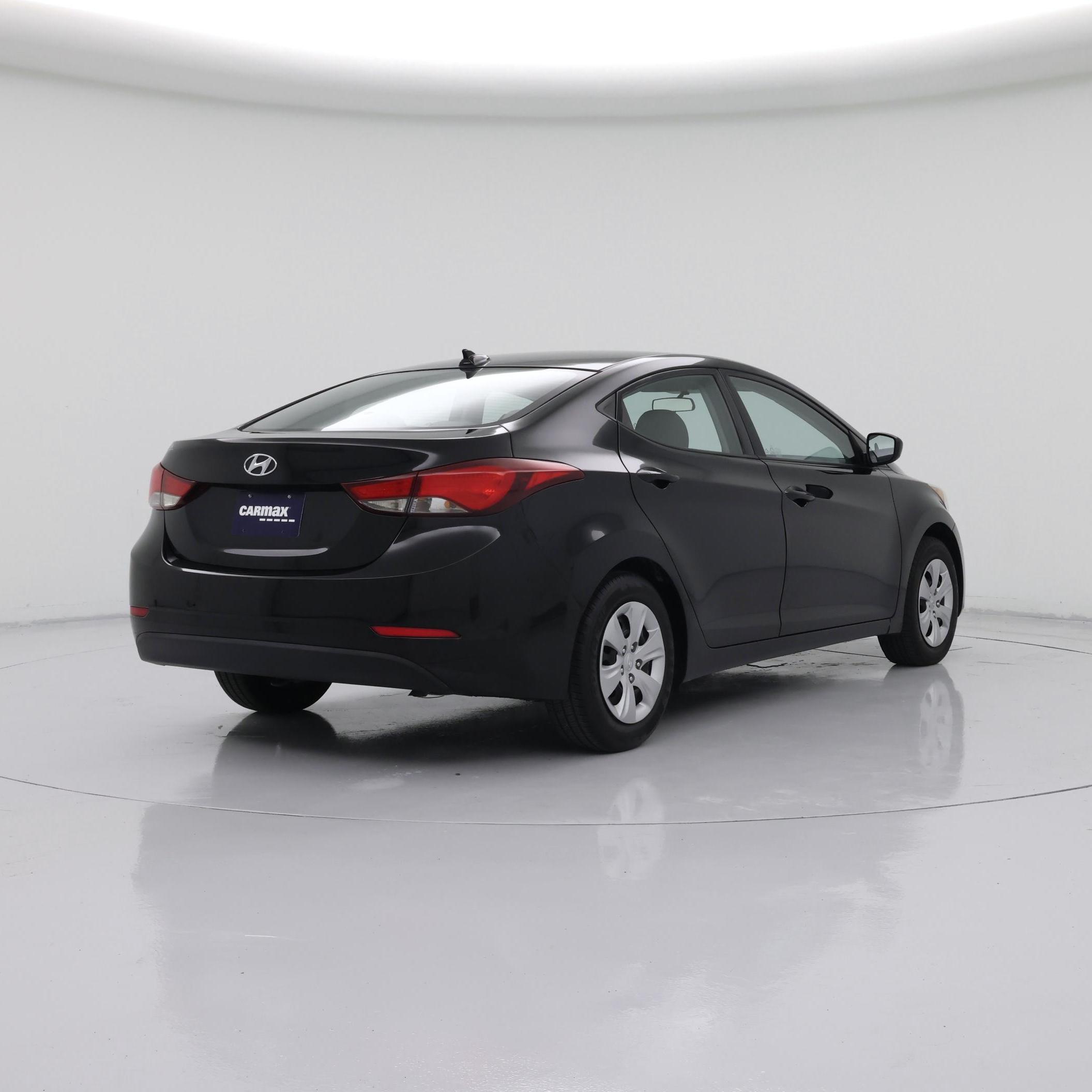 Thumbnail: 2016 Hyundai Elantra - 8