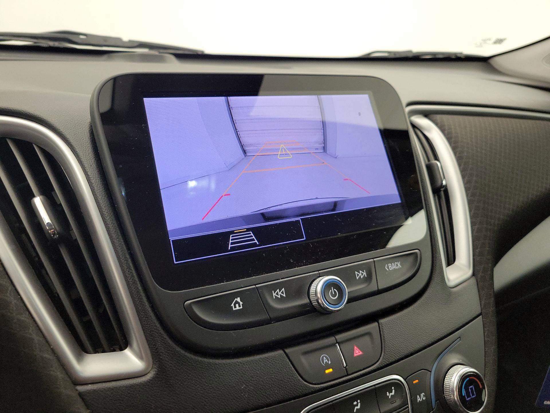 Thumbnail: 2024 Chevrolet Malibu - 14