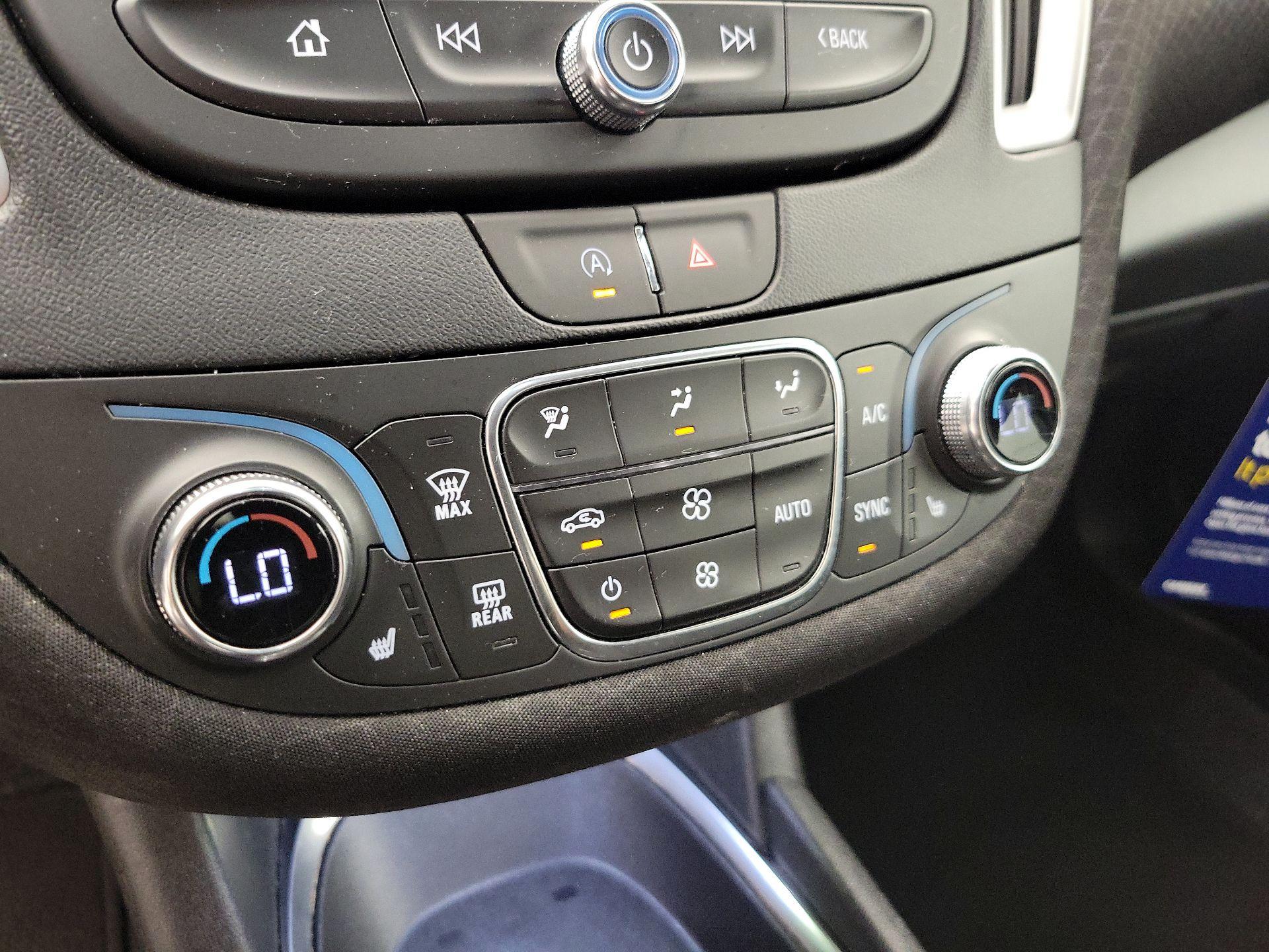 Thumbnail: 2024 Chevrolet Malibu - 16