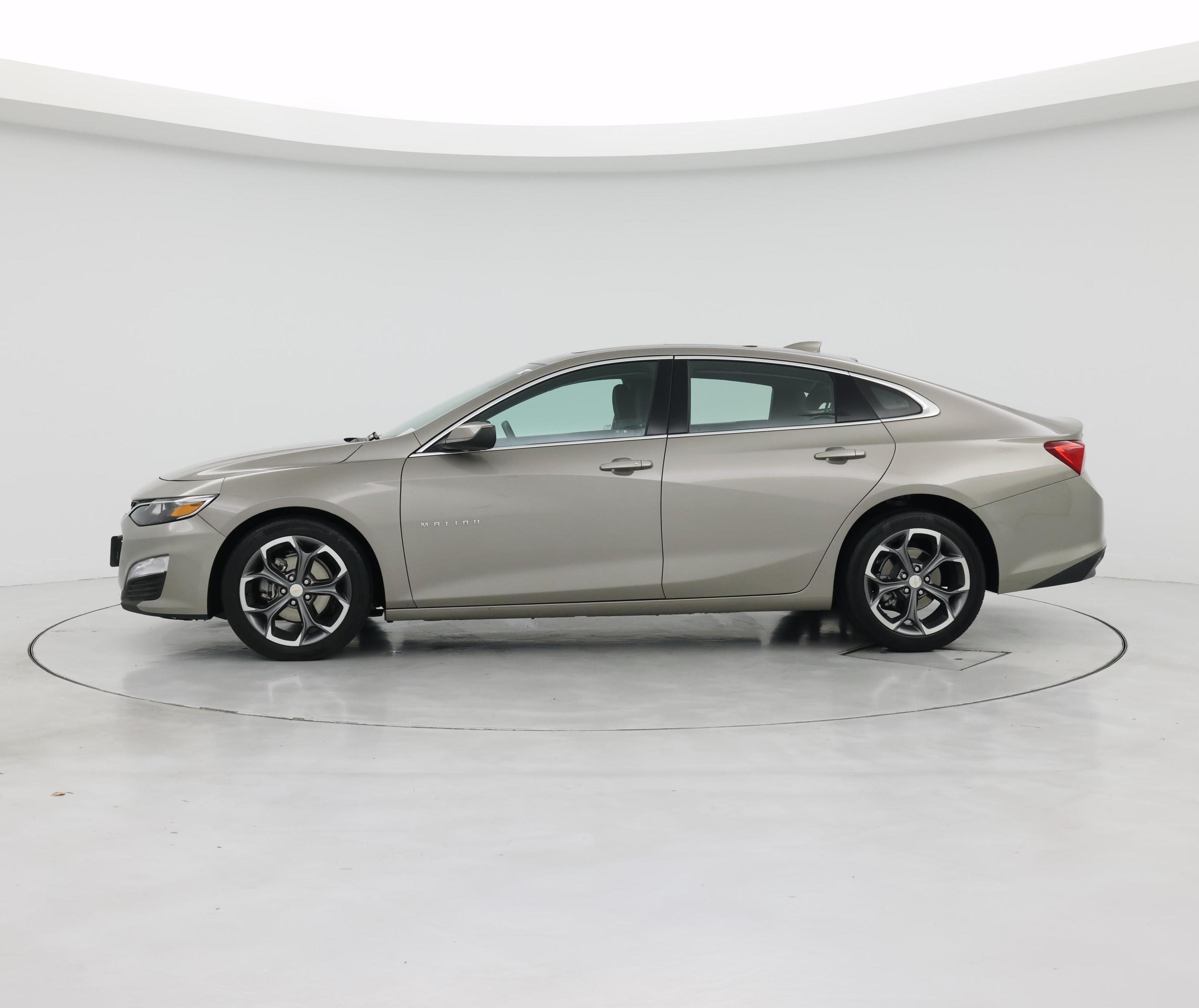 Thumbnail: 2024 Chevrolet Malibu - 3